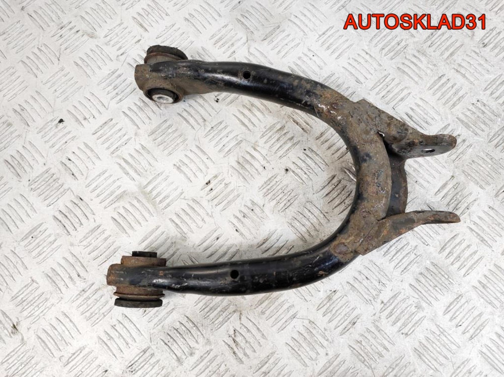 Рычаг задний верхний VW Passat B5 8E0505323D, 1400 рублей, Дубовое