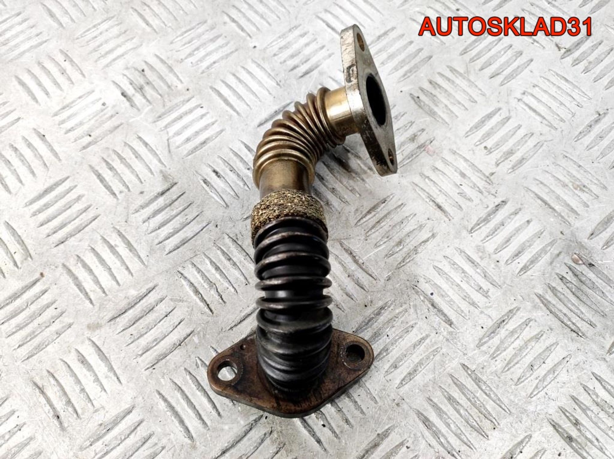 Трубка EGR Volkswagen Passat B5 028131521AD, 900 рублей, Дубовое