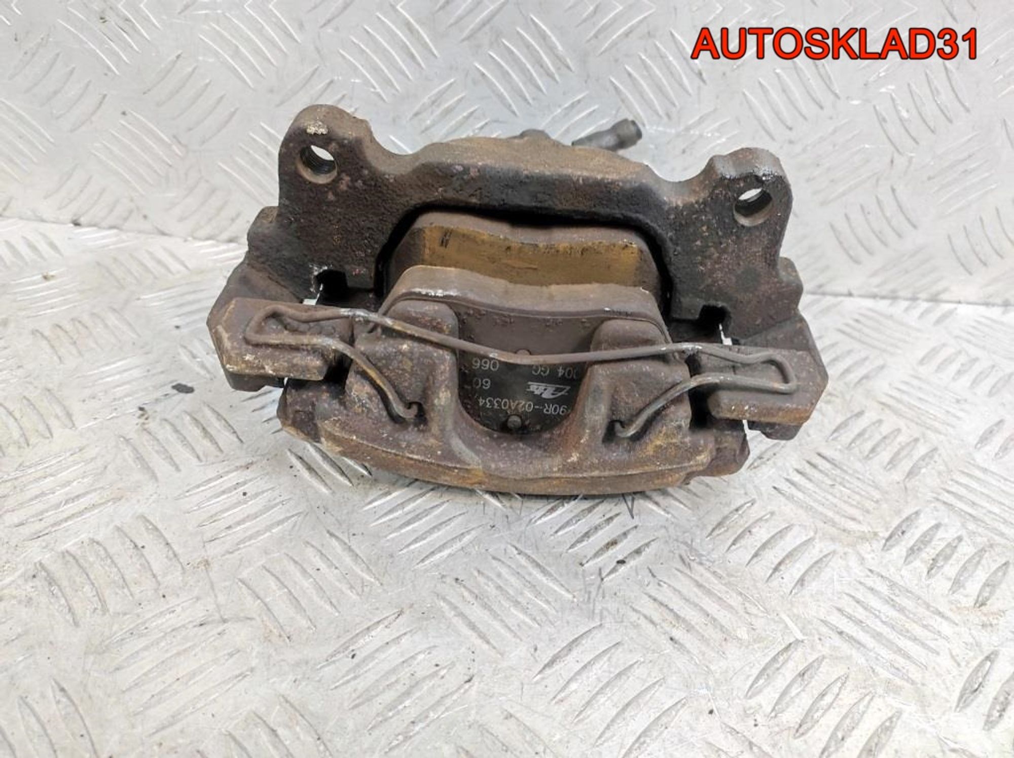 Суппорт тормозной передний правый VW Golf 6 1K0615124E, 2300 рублей, Дубовое