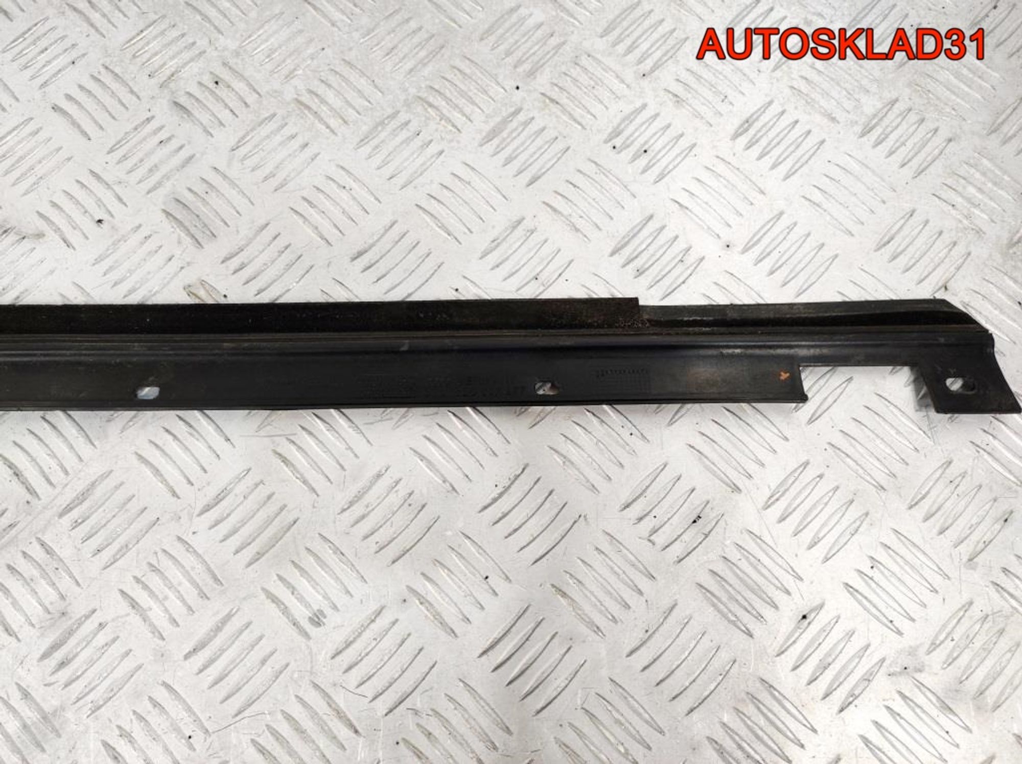 Накладка стекла переднего левого Audi A4 B5, 900 рублей, Дубовое