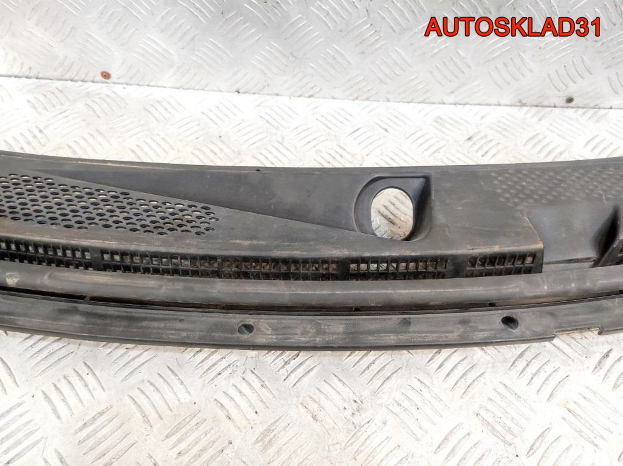 Решетка стеклоочистителя Nissan Micra K12 66862AX700, 3200 рублей, Дубовое