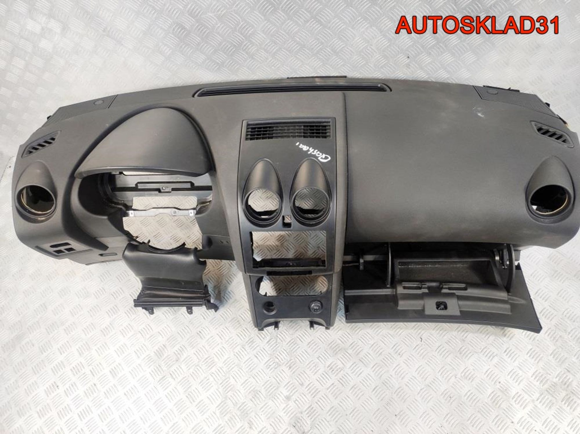 Торпедо Голое Nissan Qashqai J10 Не востановленная, 32400 рублей, Дубовое