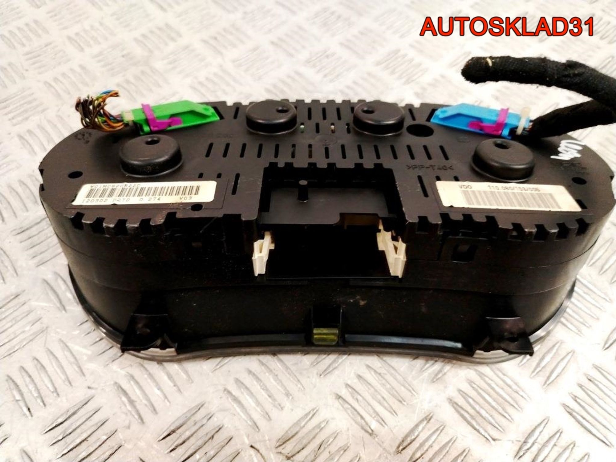 Панель приборов Seat Leon 1M1 1M0920822D Дизель, 9000 рублей, Дубовое