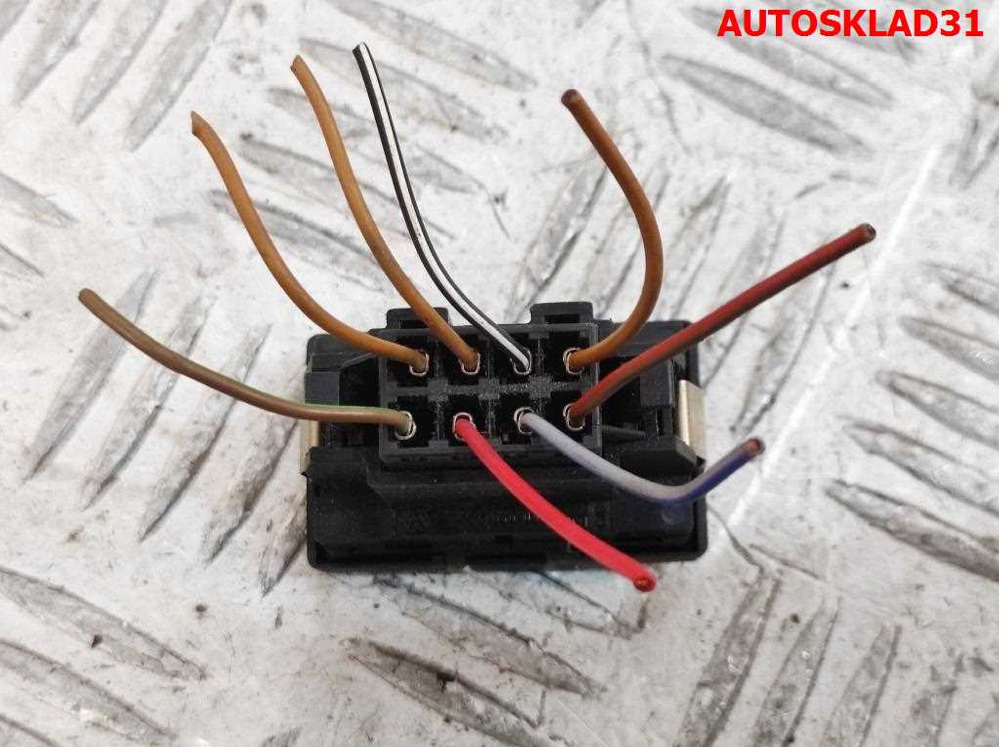 Кнопка стеклоподъемника Volkswagen Golf 3 1H0959855A, 1500 рублей, Дубовое