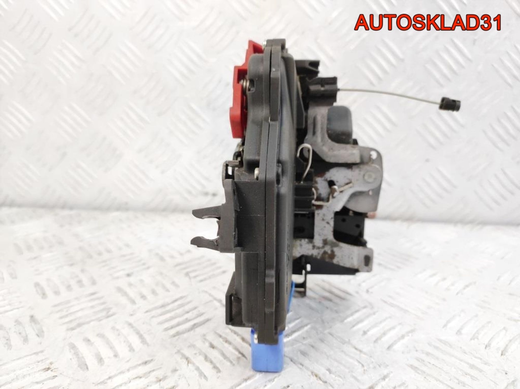 Замок двери передней левой VW Golf 5 3D1837015AD, 3000 рублей, Дубовое