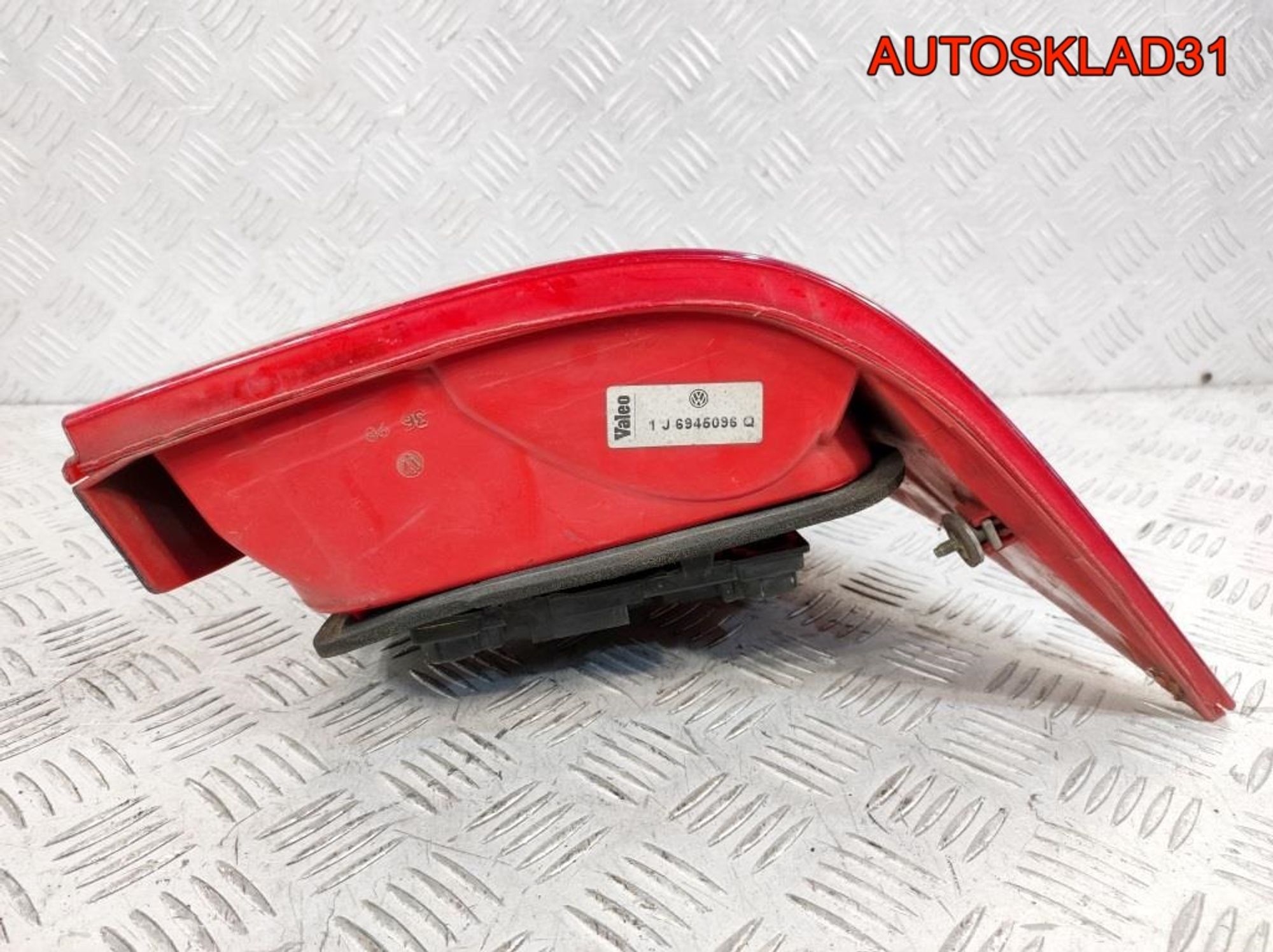 https://ycs.partsauto.market/partsauto-images/thmbs/userImages/edda01b21c13eaa6671738306aa09410/part/81cb6cee-6a53-4060-a116-63d8a9238aad_1781609238289.jpg
