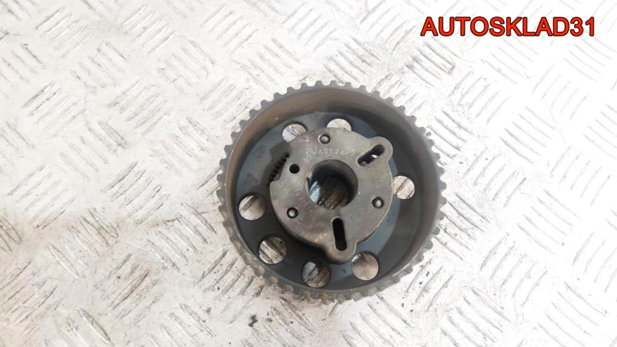 Шестерня распредвала Audi A4 B7 2,0 Дизель 03G109240, 2000 рублей, Дубовое