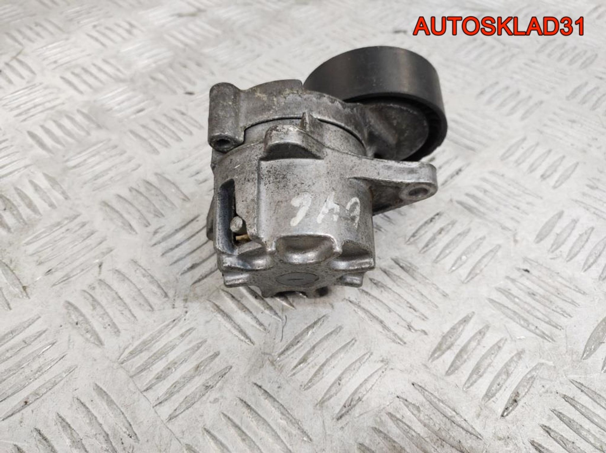 Натяжитель ремня Mercedes W203 2.2 Дизель A6462000270, 500 рублей, Дубовое