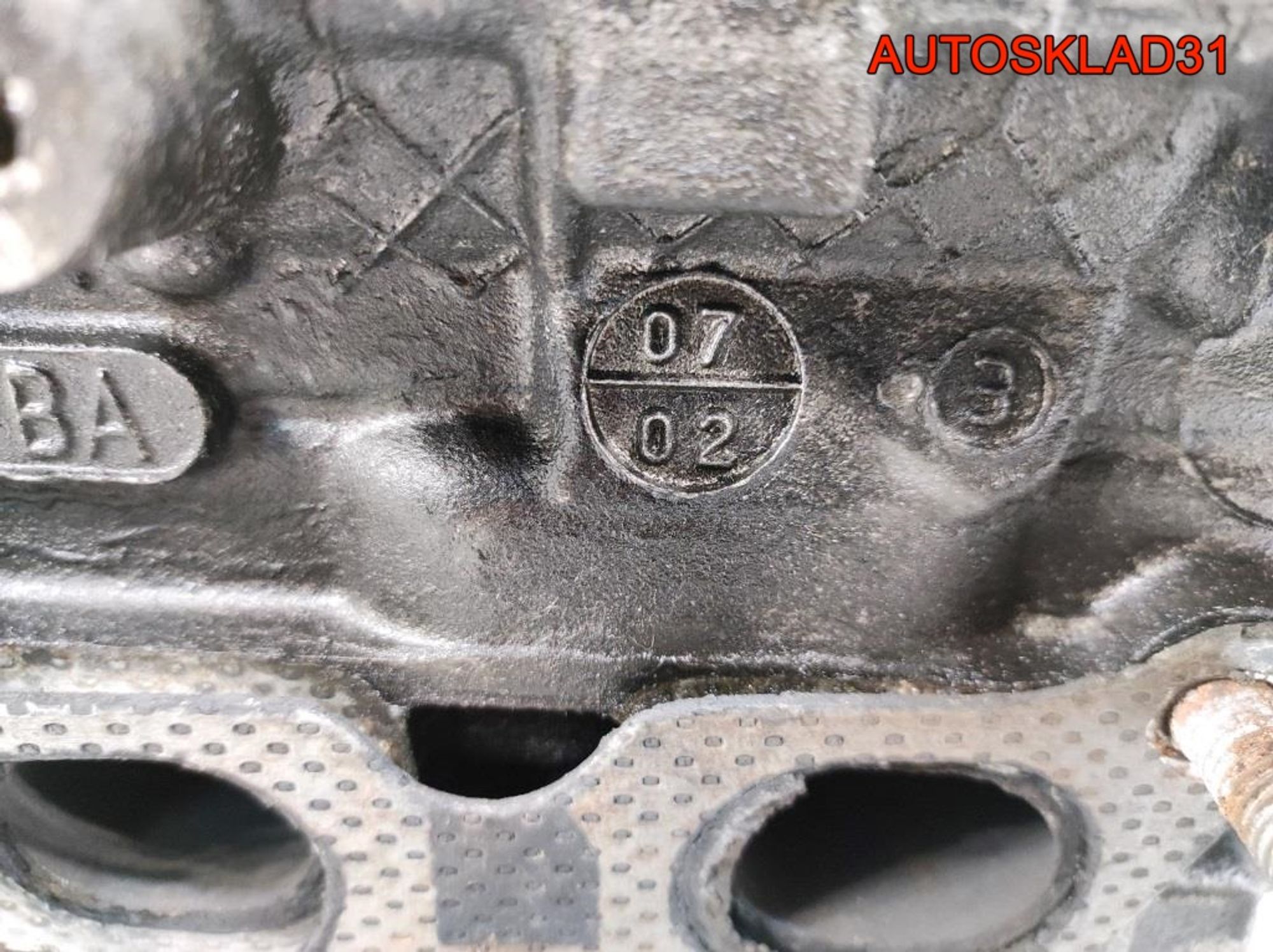 Головка блока Ford Focus 1 1,6 1N1G6090BA Бензин, 18000 рублей, Дубовое