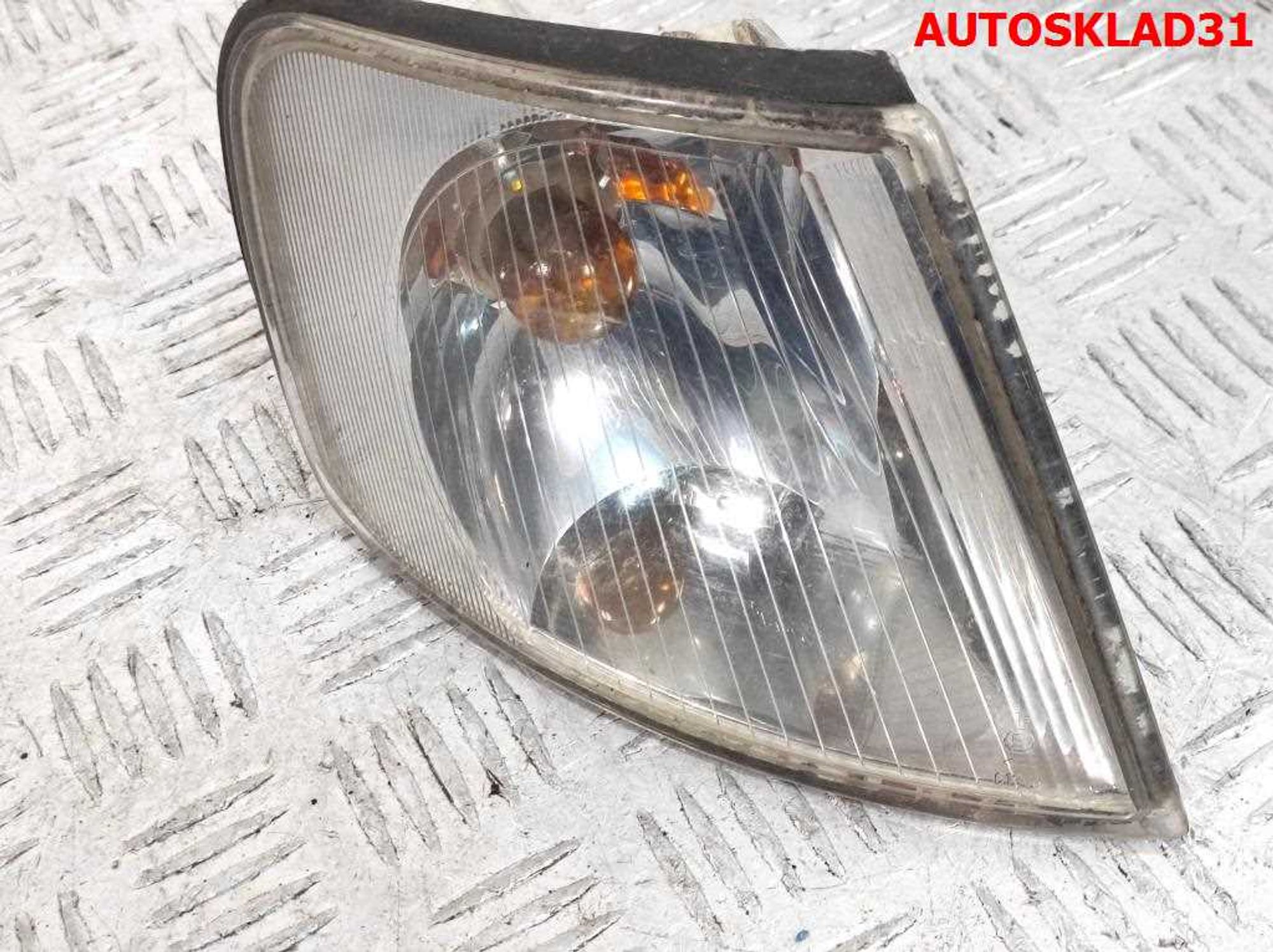 Указатель поворота правый белый Audi A3 8L0953050, 900 рублей, Дубовое