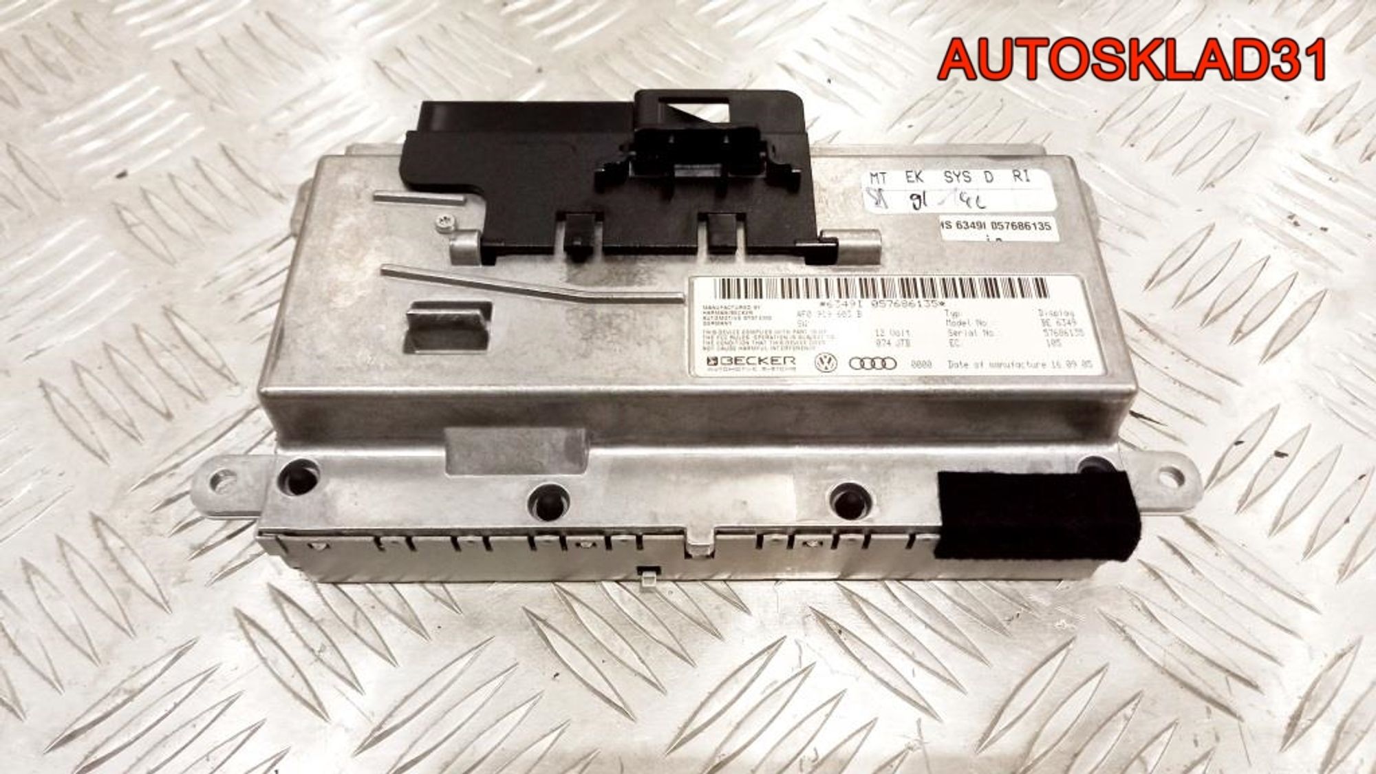 Дисплей информационный Audi A6 C6 4F0919603B, 3500 рублей, Дубовое