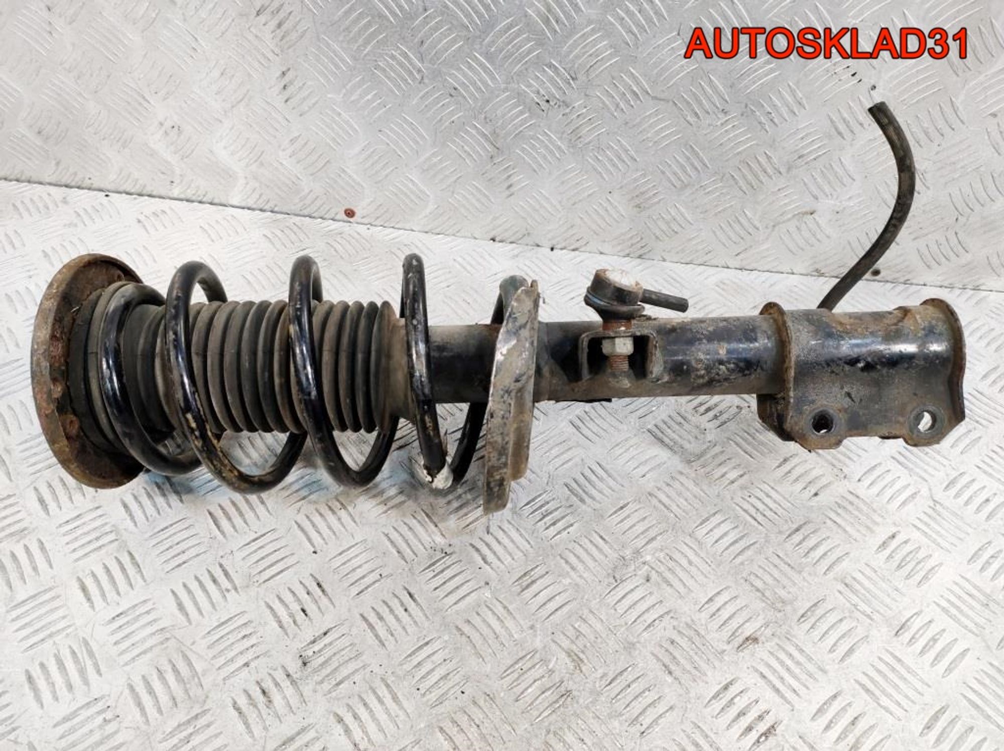 Амортизатор передний левый Opel Vectra C 13158659, 4500 рублей, Дубовое