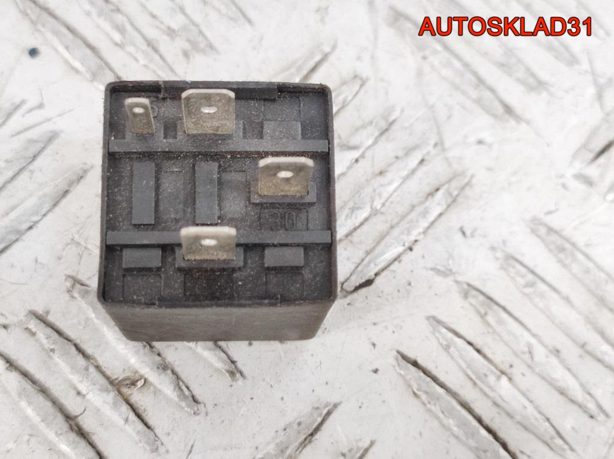 Реле №109 Volkswagen Golf 4 357906381A, 600 рублей, Дубовое