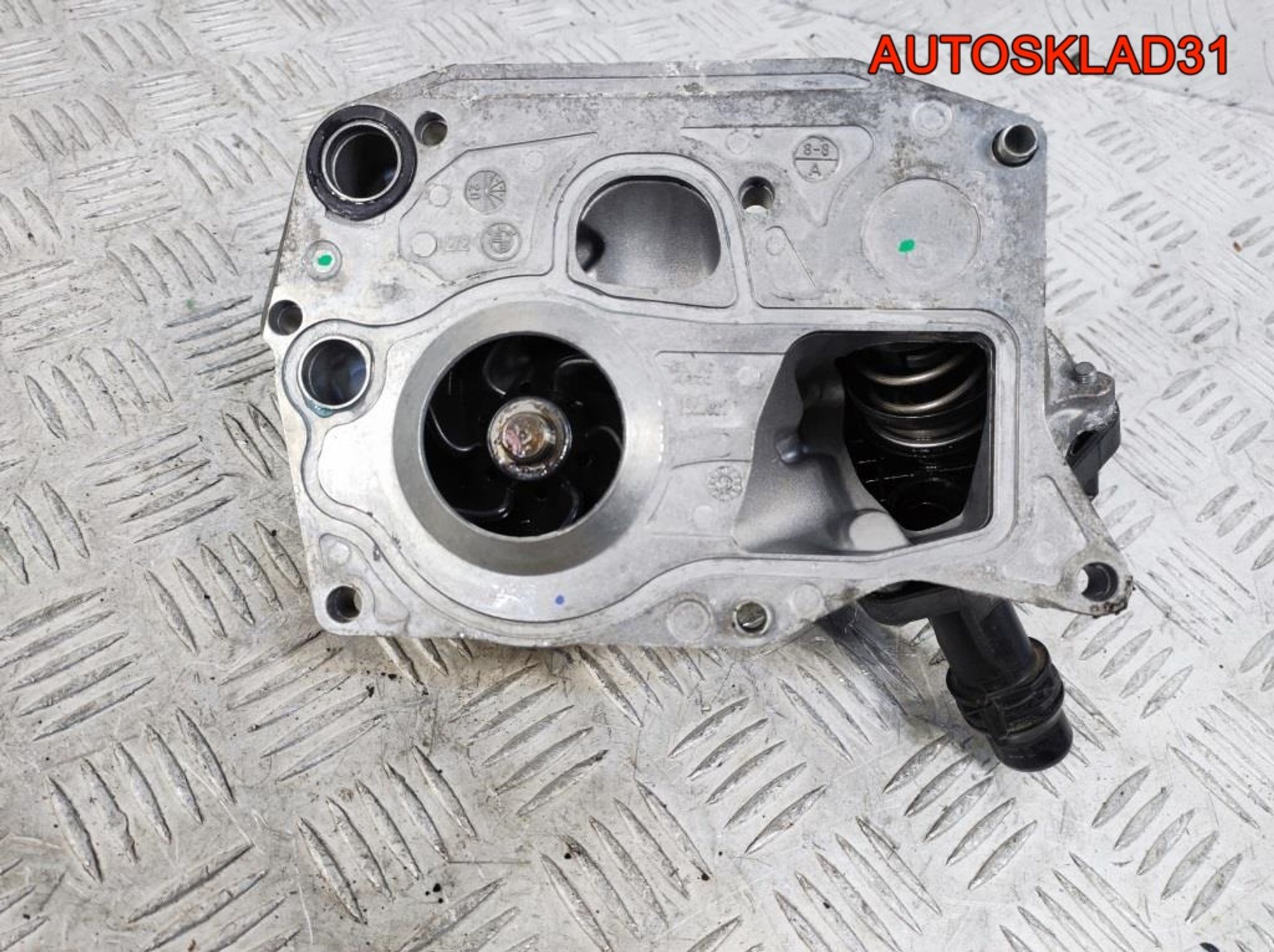 Насос водяной BMW F30 2,0 B47D20A 11518514458, 4100 рублей, Дубовое