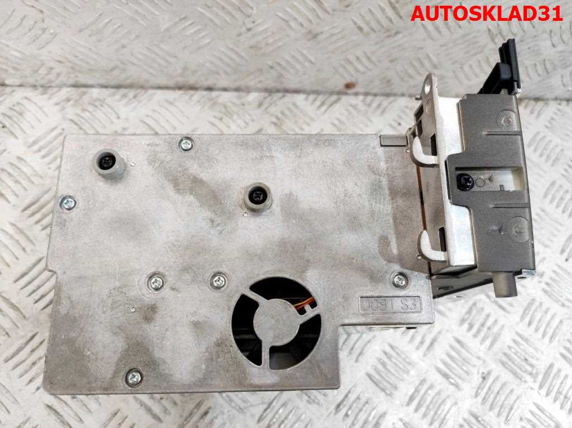 Магнитола Mercedes GLK X204 A2049061402, 25000 рублей, Дубовое