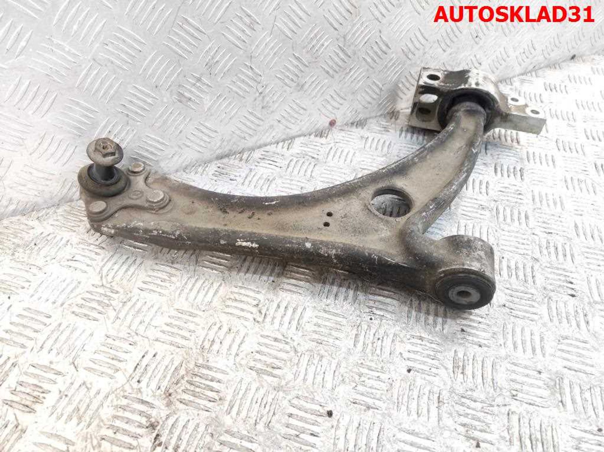 Рычаг передний правый нижний VW Passat B6 3C0407151E, 2000 рублей, Дубовое