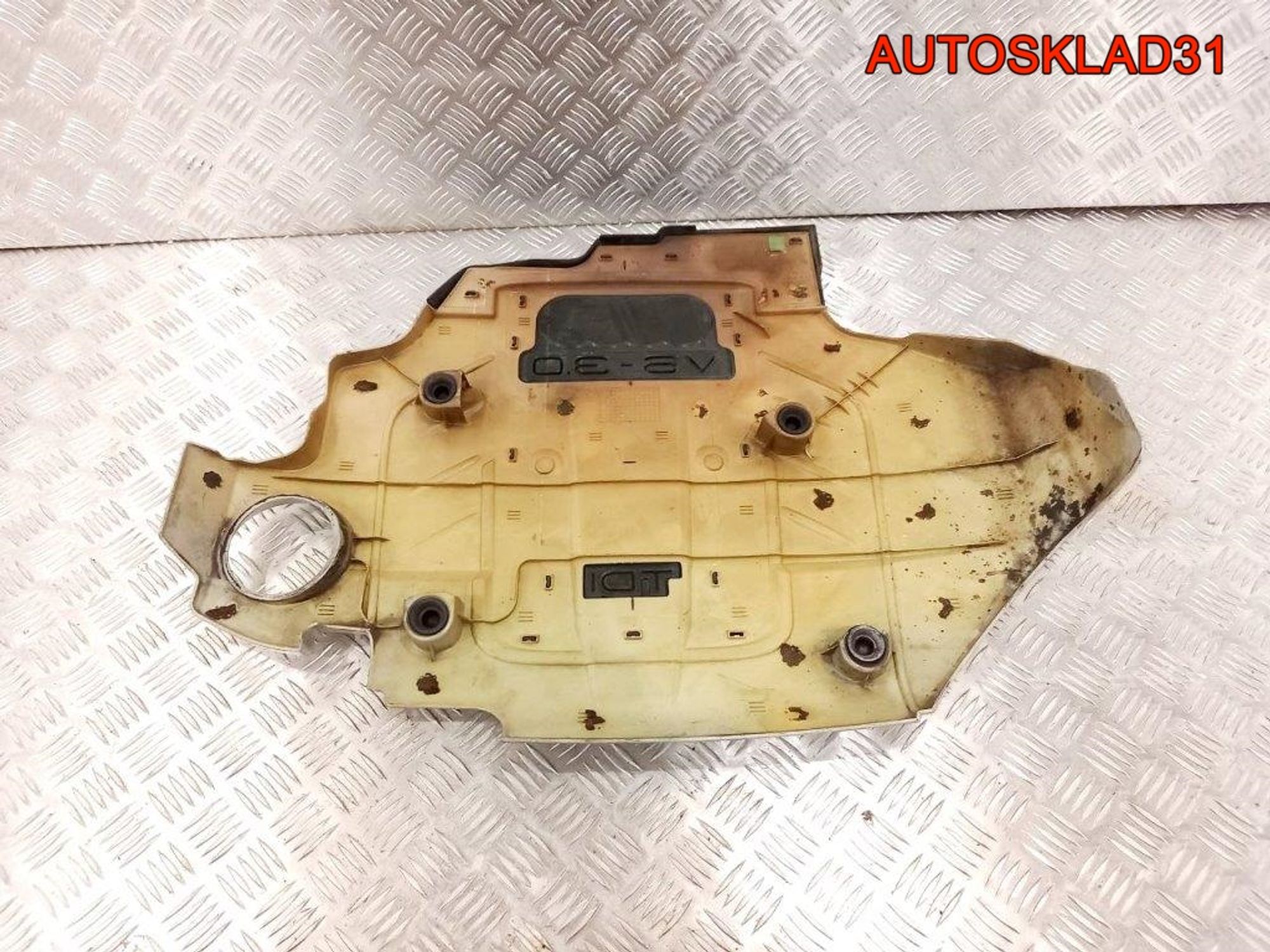 Накладка декоративная Audi A6 C6 059103925AG, 2700 рублей, Дубовое