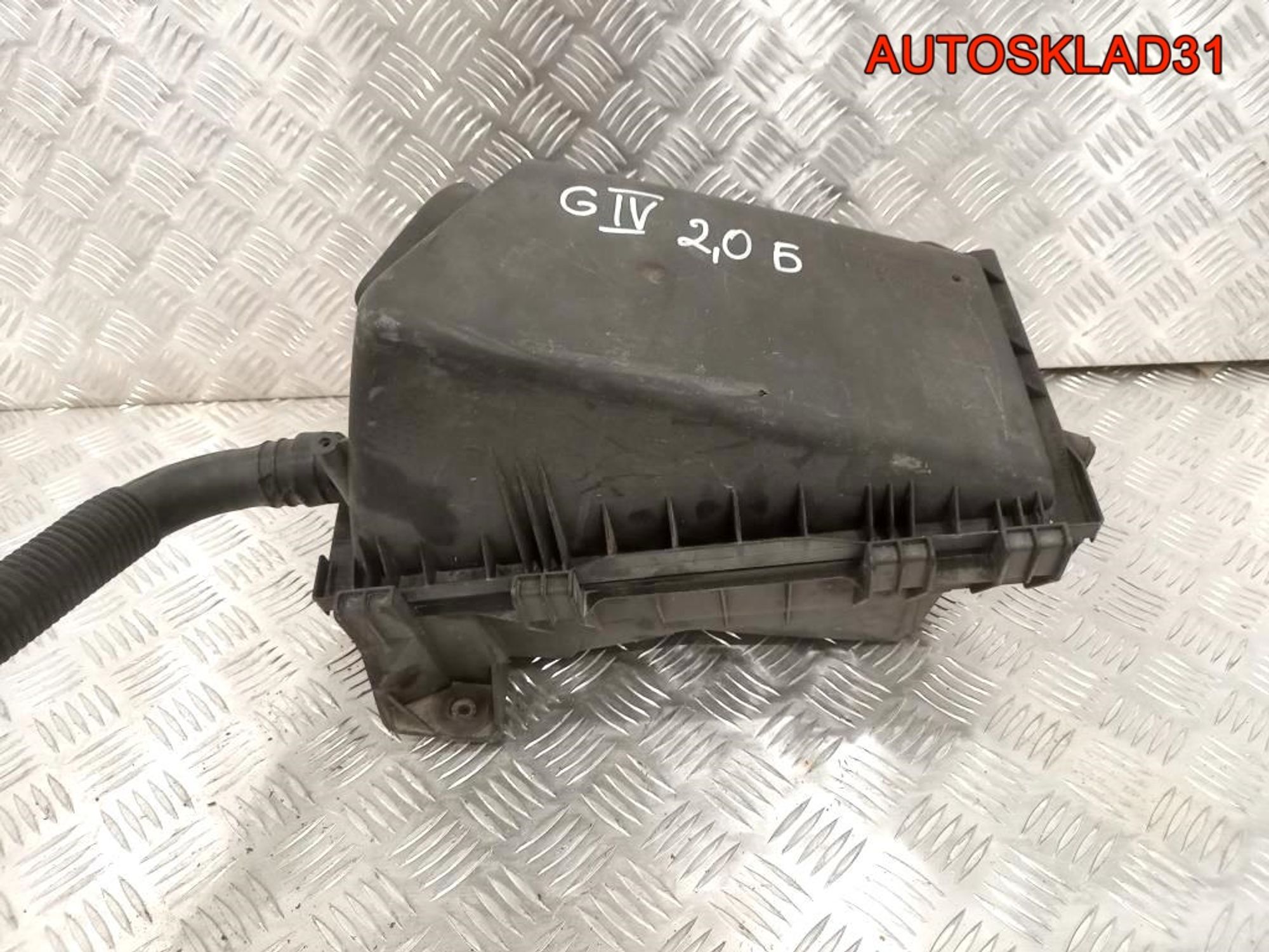 Корпус воздушного фильтра VW Golf 4 1J0129607AC, 1800 рублей, Дубовое