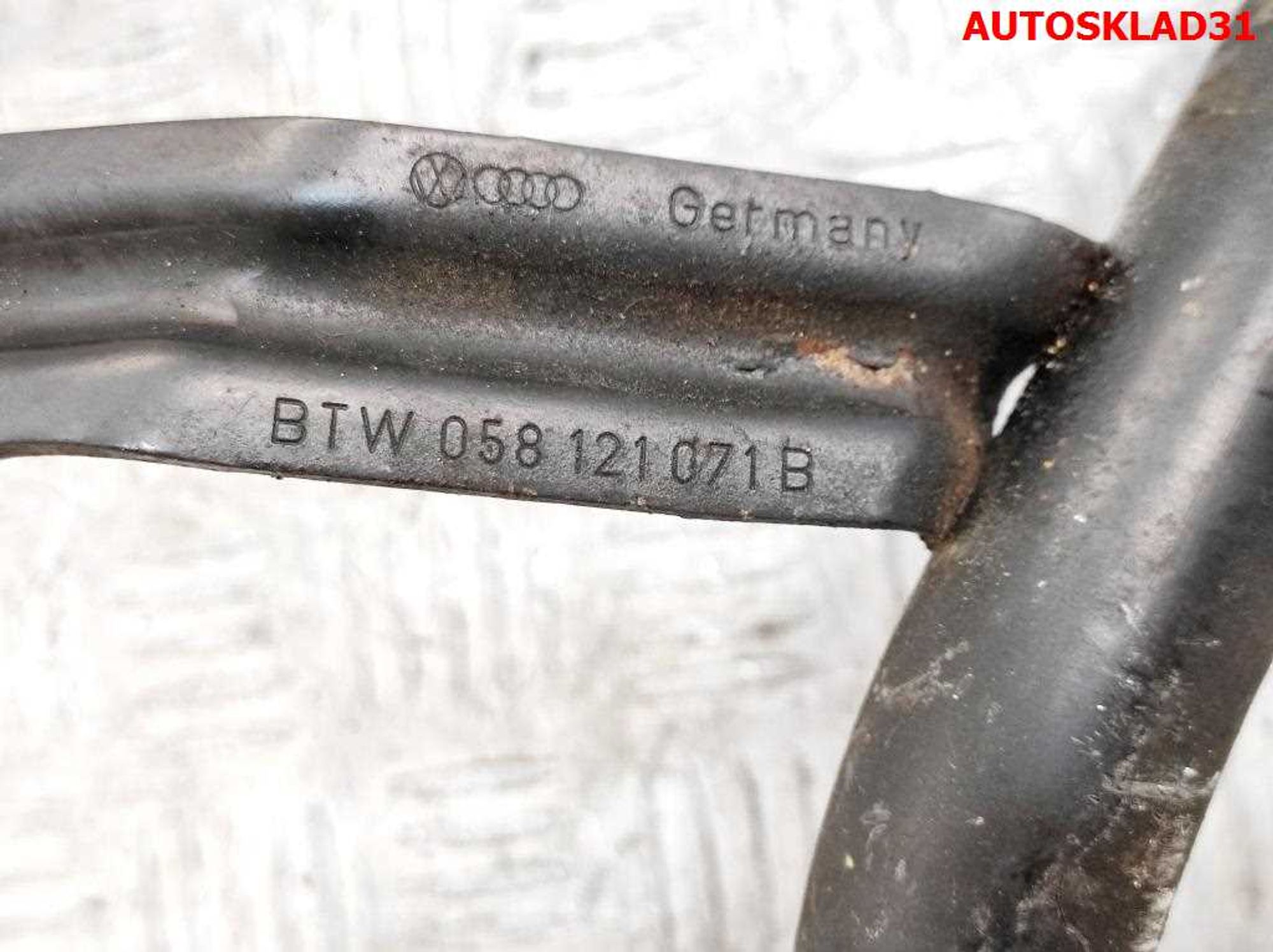 Трубка охлаждающей жидкости VW Passat B5 1,8 ARG Бензин 058121071B, 1000 рублей, Дубовое