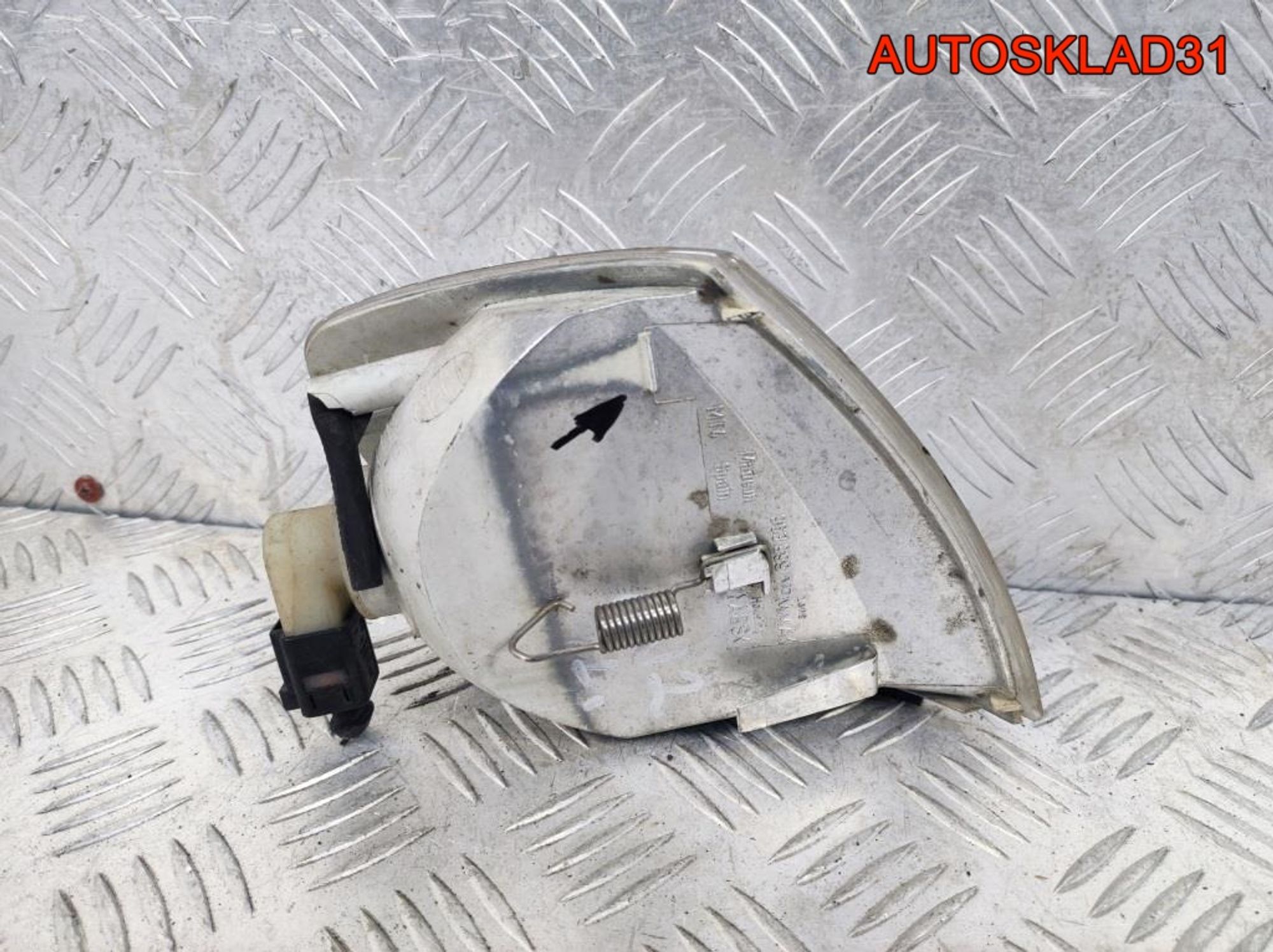 Указатель поворота левый белый VW Polo 6N0953041N, 500 рублей, Дубовое