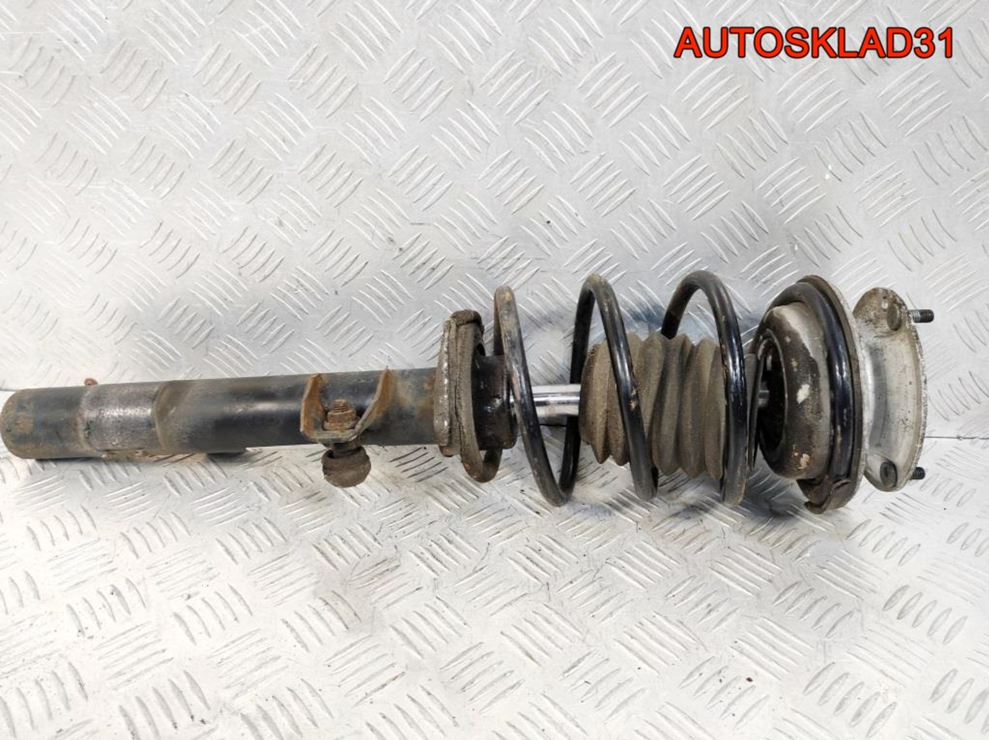 Амортизатор передний левый в сборе BMW E90 311403, 4900 рублей, Дубовое