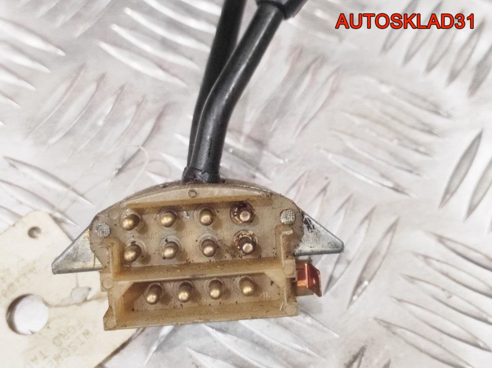 Переключатель стеклоочистителей Ford Taunus 3 74BG11K665CB, 2000 рублей, Дубовое