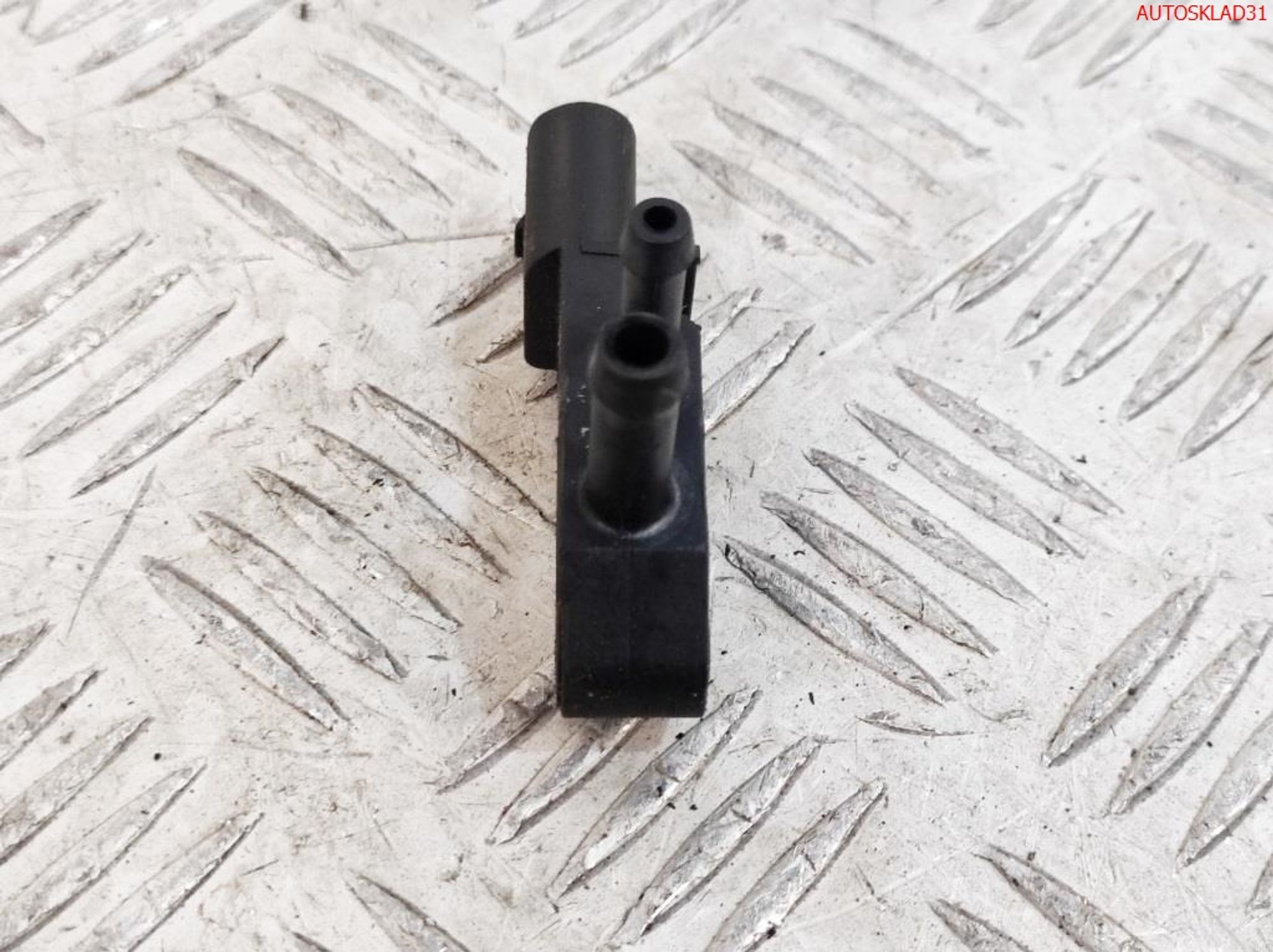 Датчик давления выхлопных газов VW Passat B6 076906051A, 1000 рублей, Дубовое