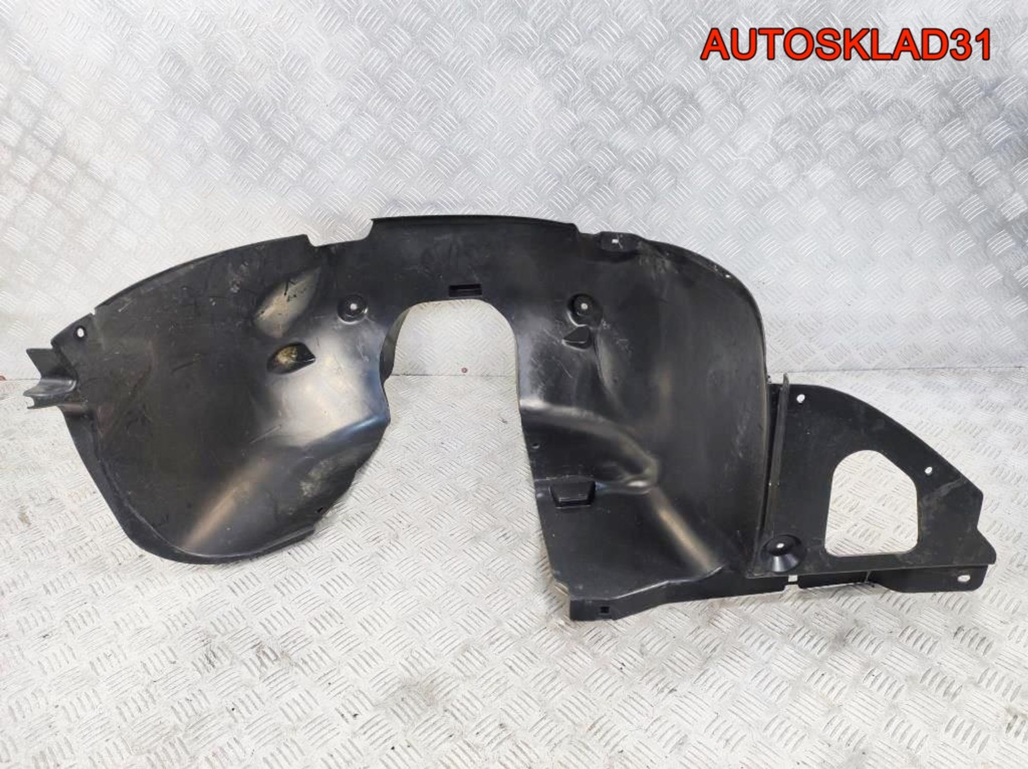 Локер передний правый Peugeot 208 9673768780, 2100 рублей, Дубовое