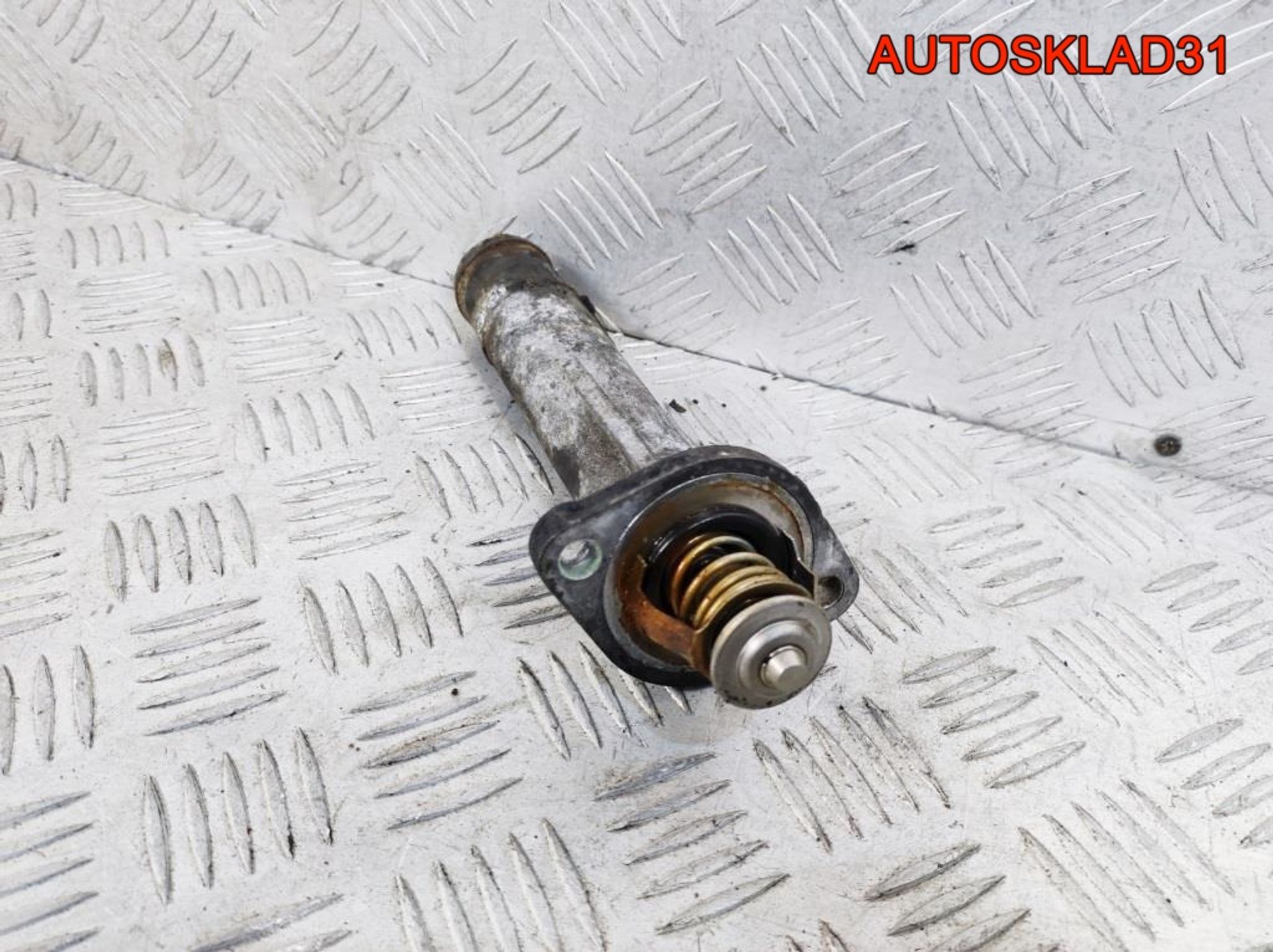 Патрубок термостата Hyundai H 1 D4CB 256134A000, 500 рублей, Дубовое