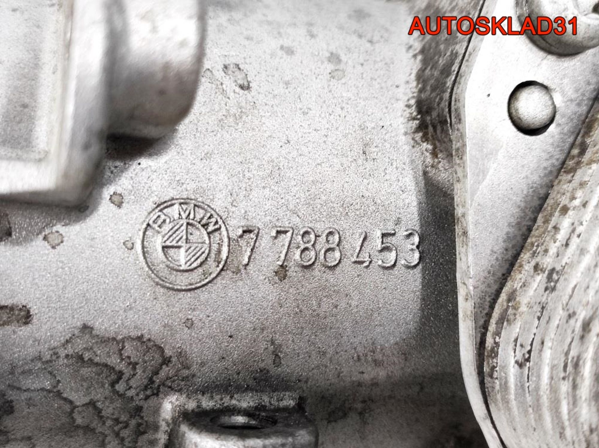 Корпус масляного фильтра BMW E90 3,0 M57 7788453, 3200 рублей, Дубовое