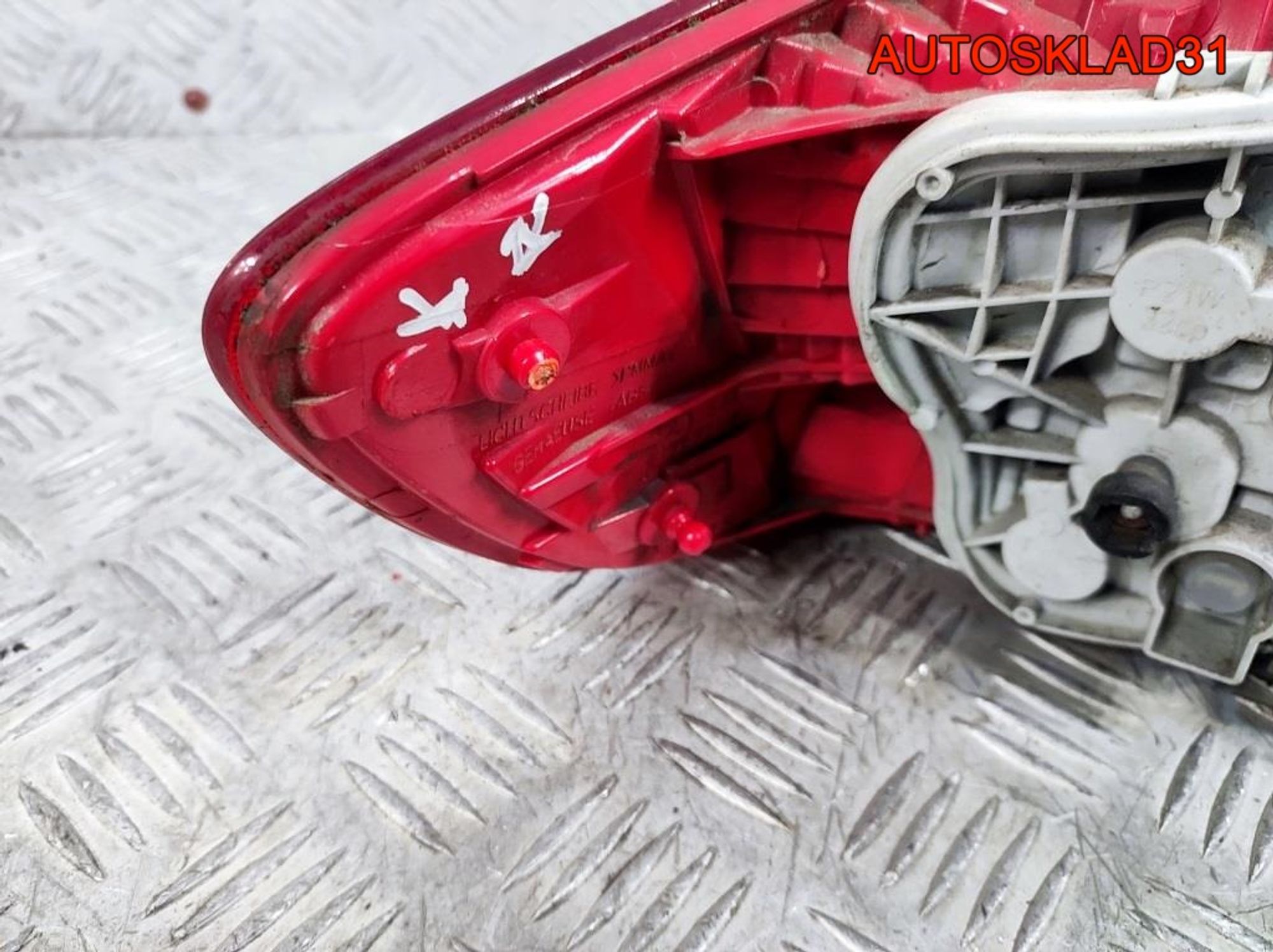 Фонарь задний наружный правый Audi A3 8P4945096C, 2500 рублей, Дубовое