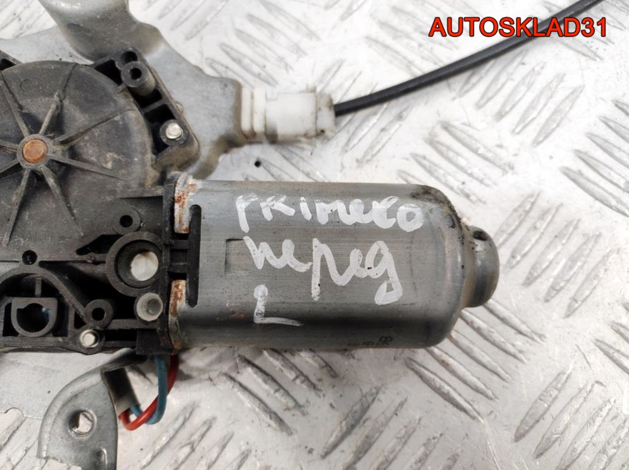 Стеклоподъемник передний левый Nissan Primera P11 400439B, 3500 рублей, Дубовое