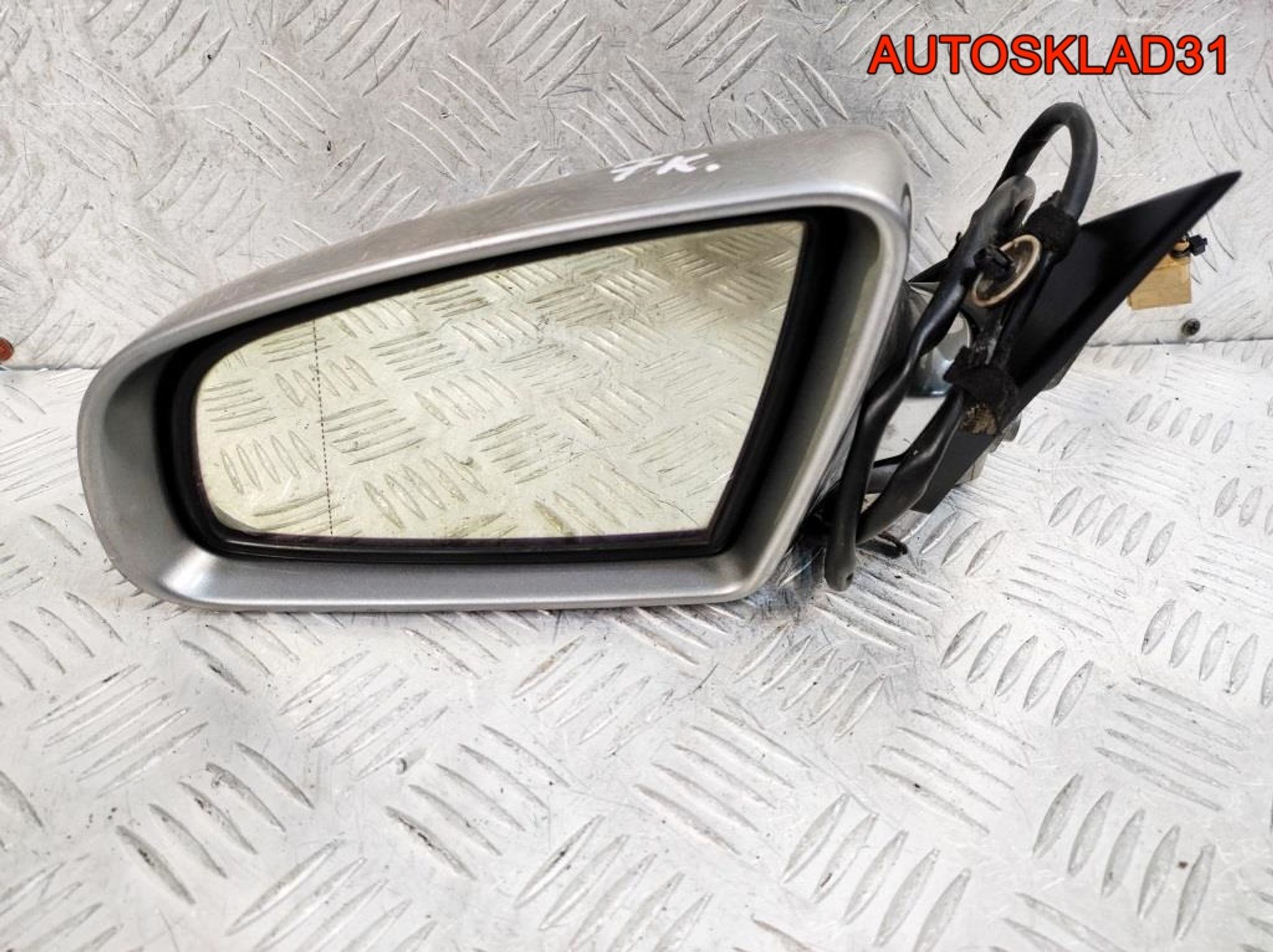 Зеркало левое 7 контактов Audi A4 B6 8E1858531A, 3600 рублей, Дубовое