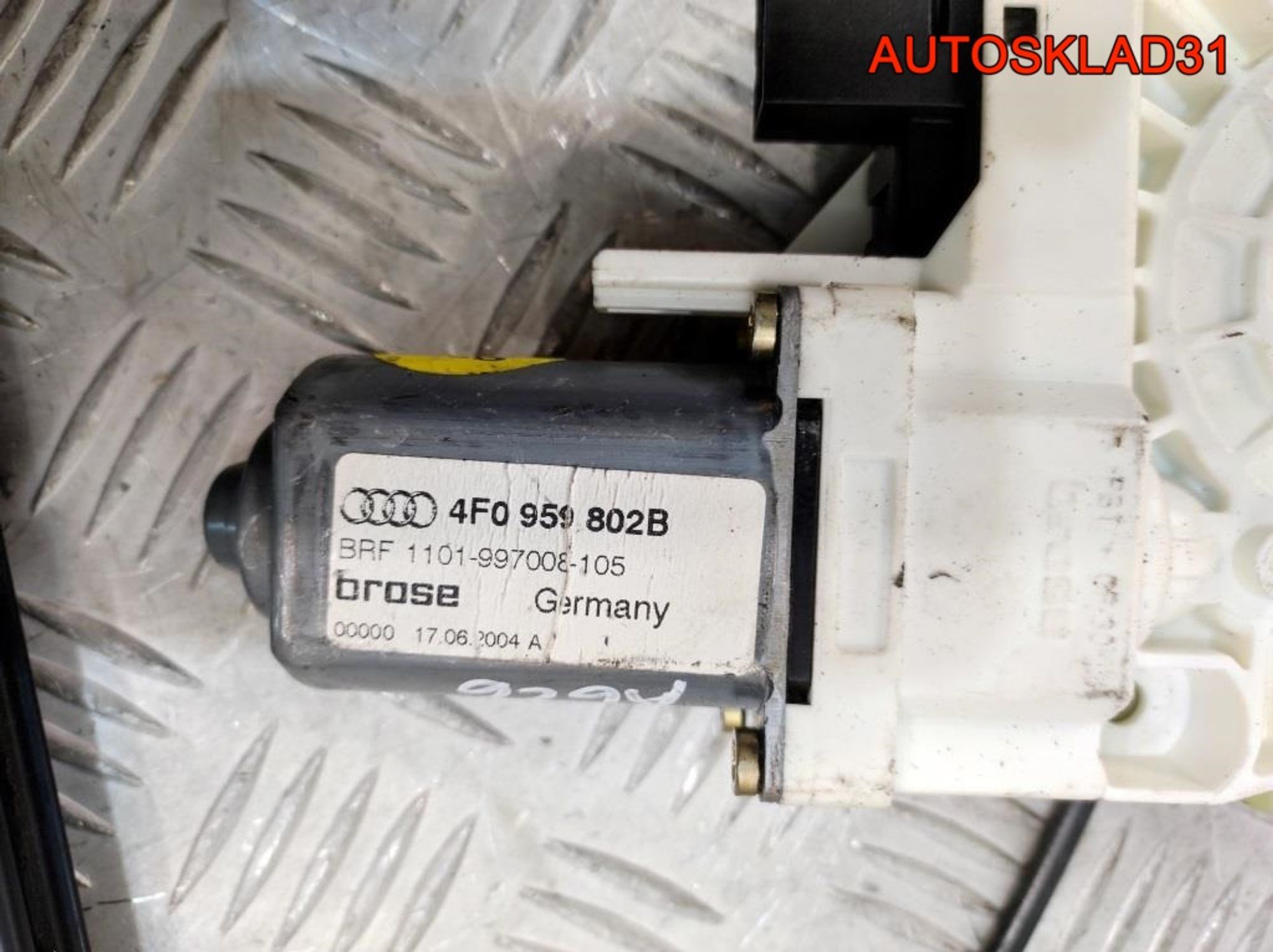 Стеклоподъемник передней правой двери Audi A6 C6 4F0837462D, 4500 рублей, Дубовое