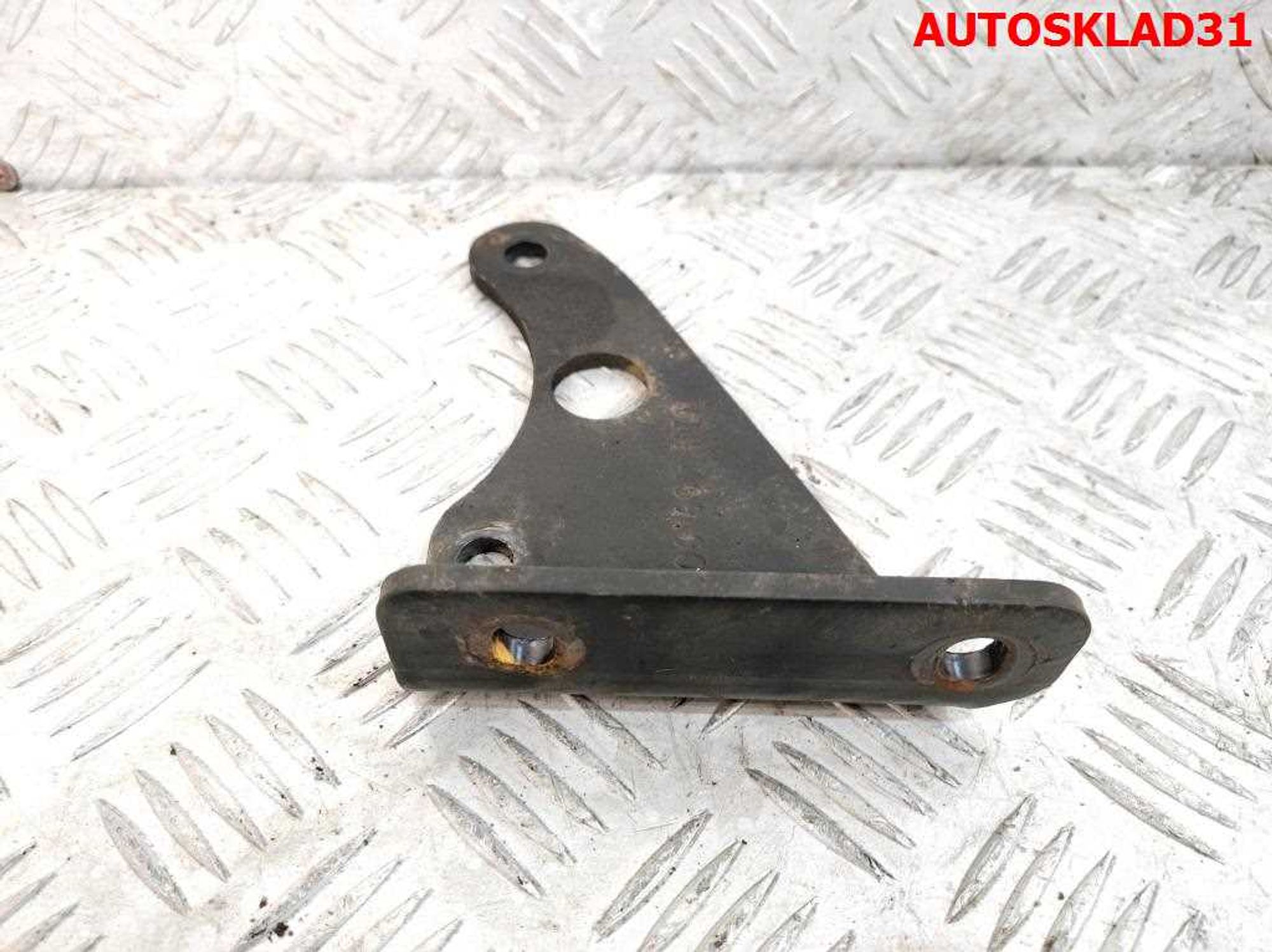 Кронштейн редуктора МКПП VW Sharan 1 02N409905D, 600 рублей, Дубовое