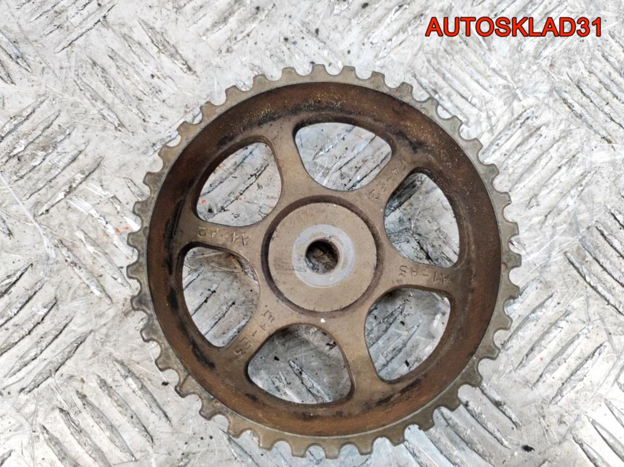 Шестерня распредвала Renault Logan 1,4 Бензин 7700739336, 1500 рублей, Дубовое