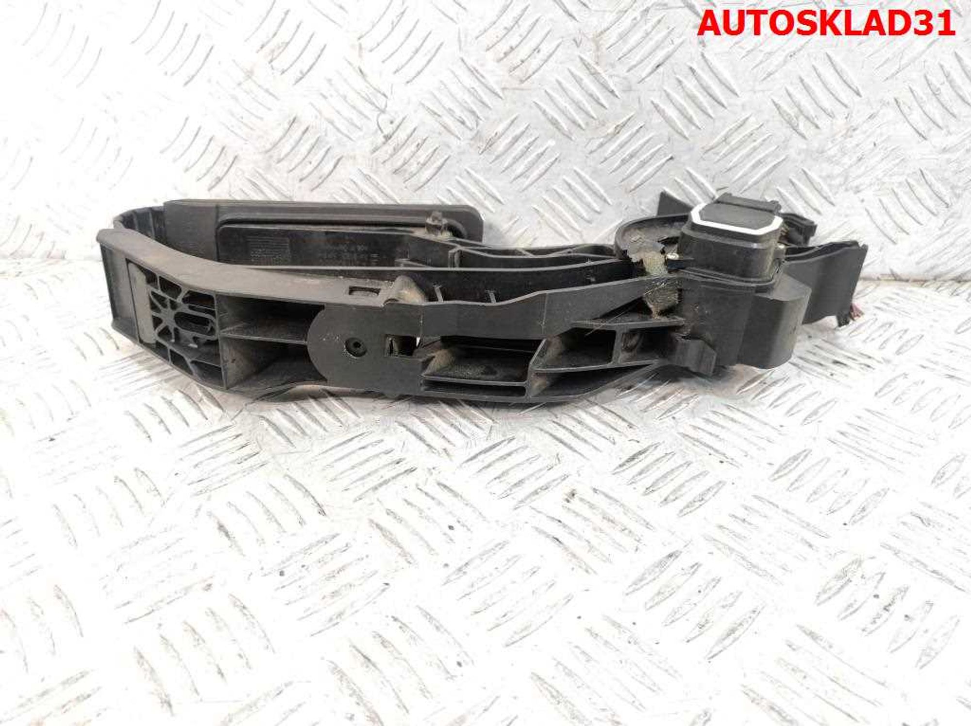 Педаль газа Mercedes Benz W203 A2113000404, 3500 рублей, Дубовое