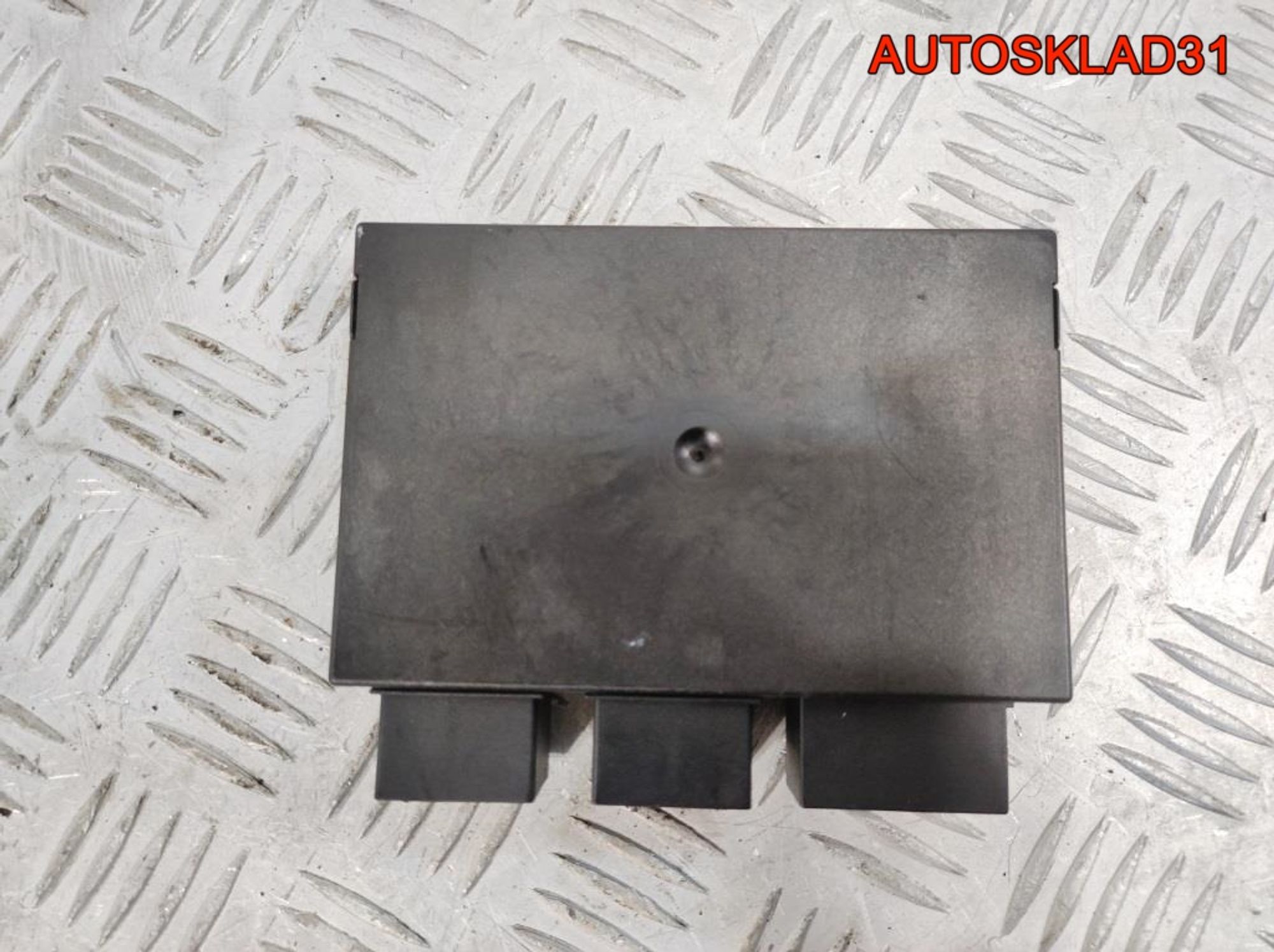 Блок управления фаркопом Audi A6 C6 4F0910383, 3600 рублей, Дубовое