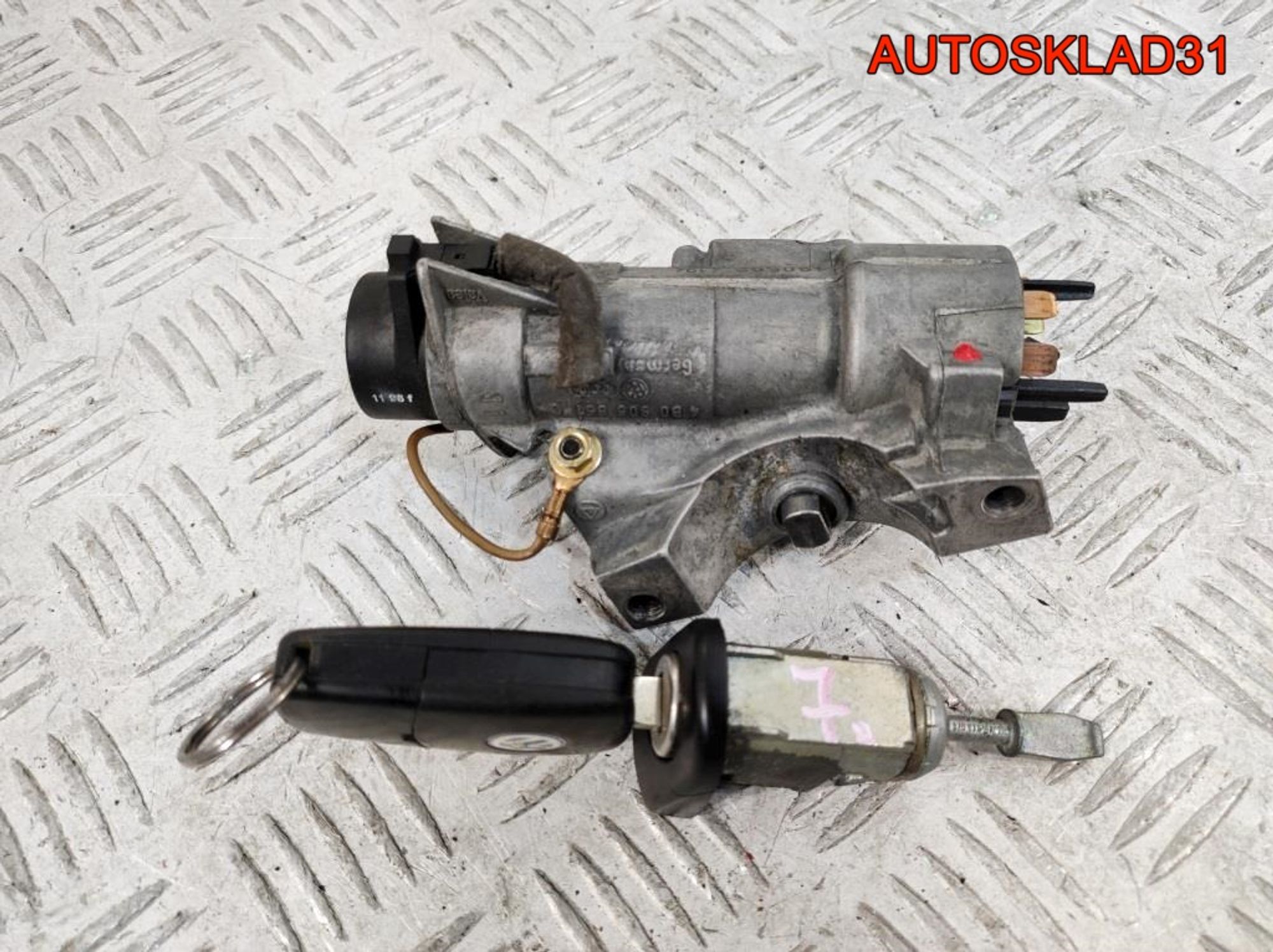 Комплект замок зажигания и личинка с ключом Volkswagen Golf 4 4B0905851C, 3600 рублей, Дубовое