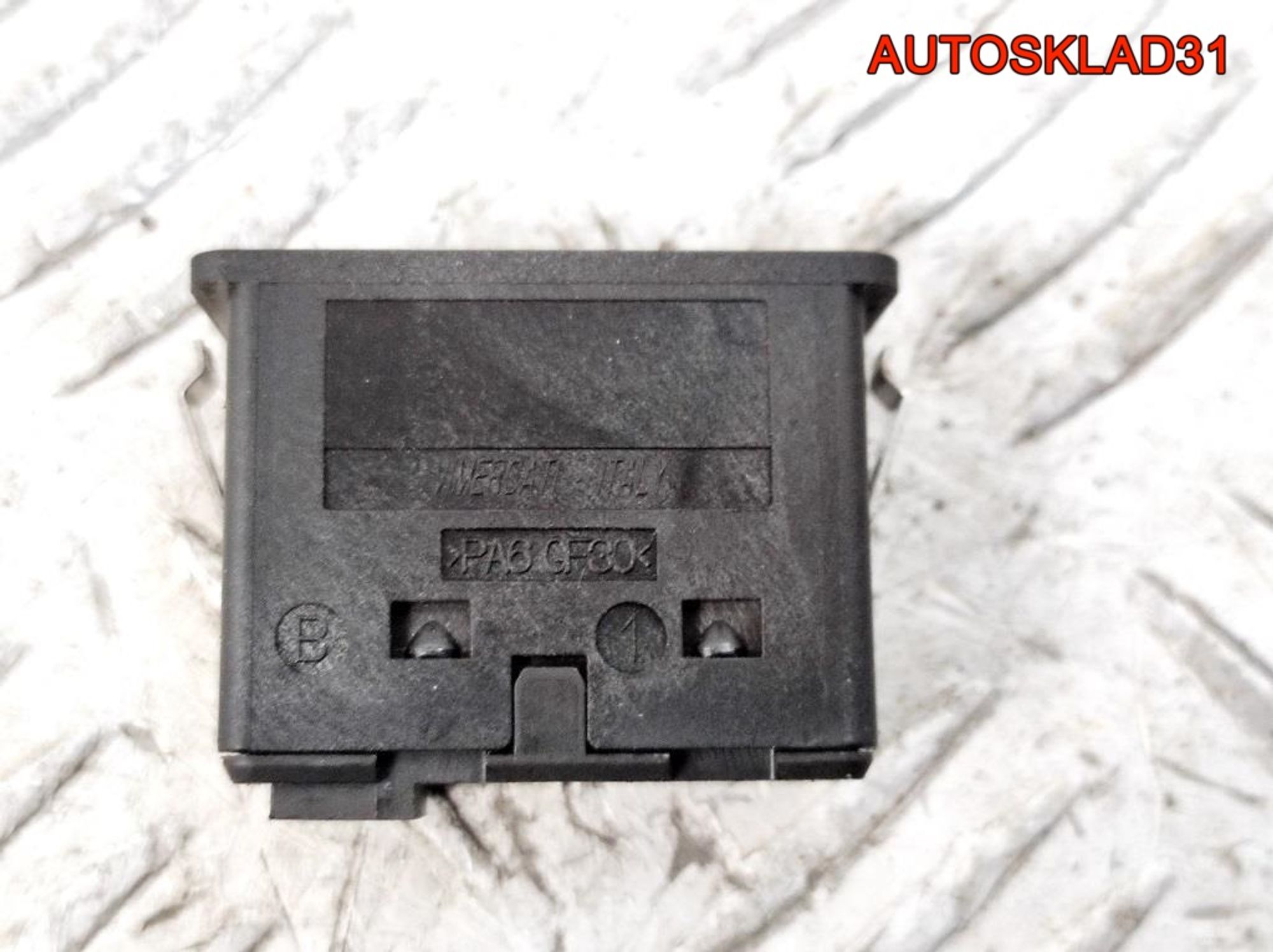 Разъем AUX BMW E90 61316930561, 700 рублей, Дубовое