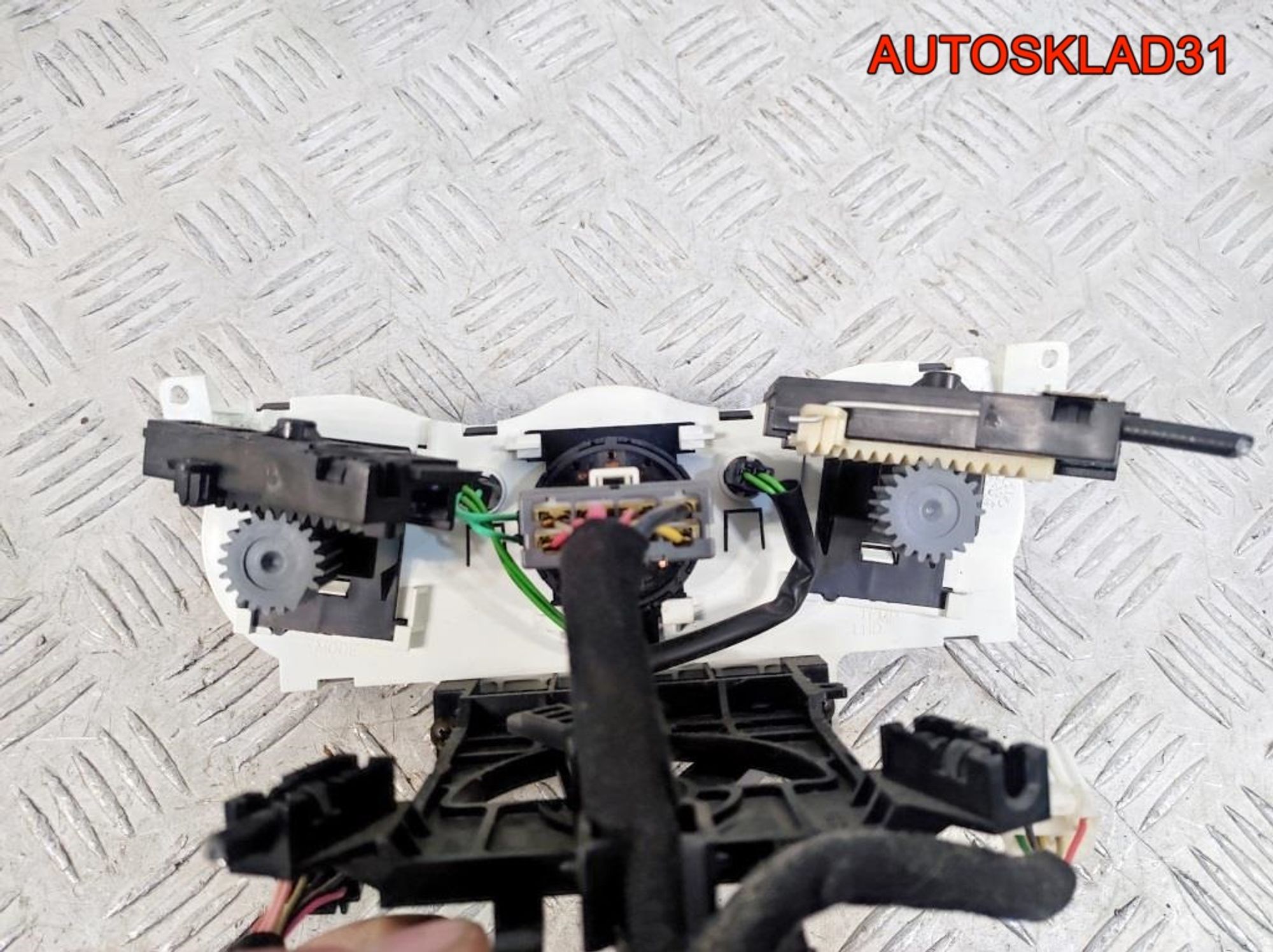 Блок управления отопителем Hyundai Getz 972501C500, 2900 рублей, Дубовое