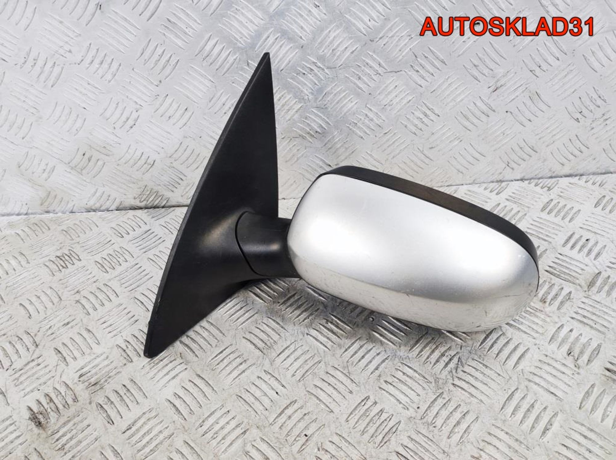 Зеркало левое Opel Corsa C 1428304, 3300 рублей, Дубовое