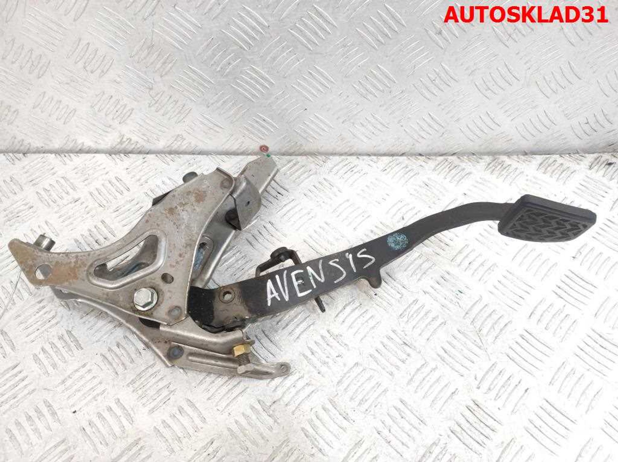 Педаль сцепления Toyota Avensis T250 3130105070, 600 рублей, Дубовое