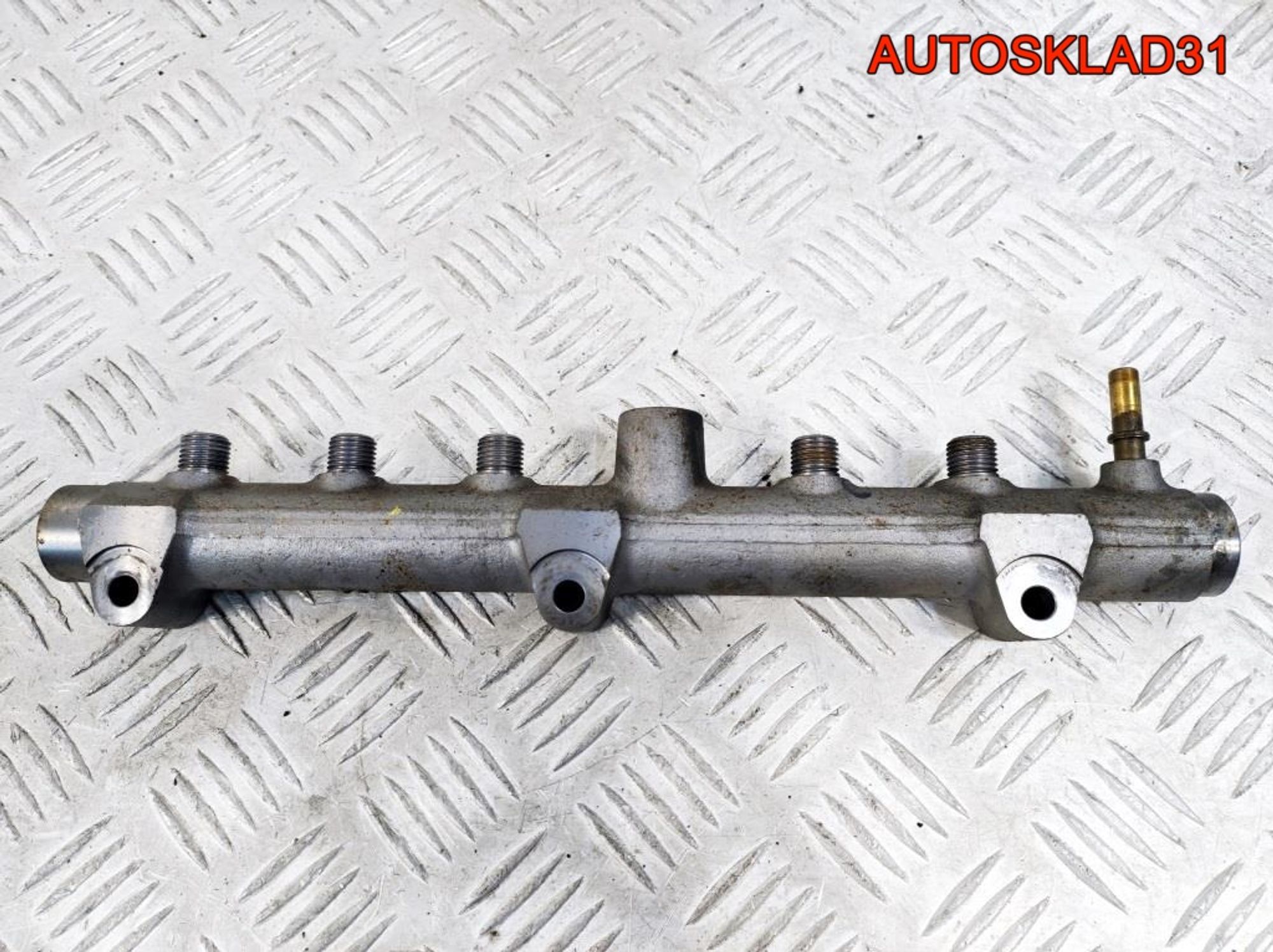 Рейка топливная Hyundai H1 2.5 D4CB 314004A440, 1700 рублей, Дубовое