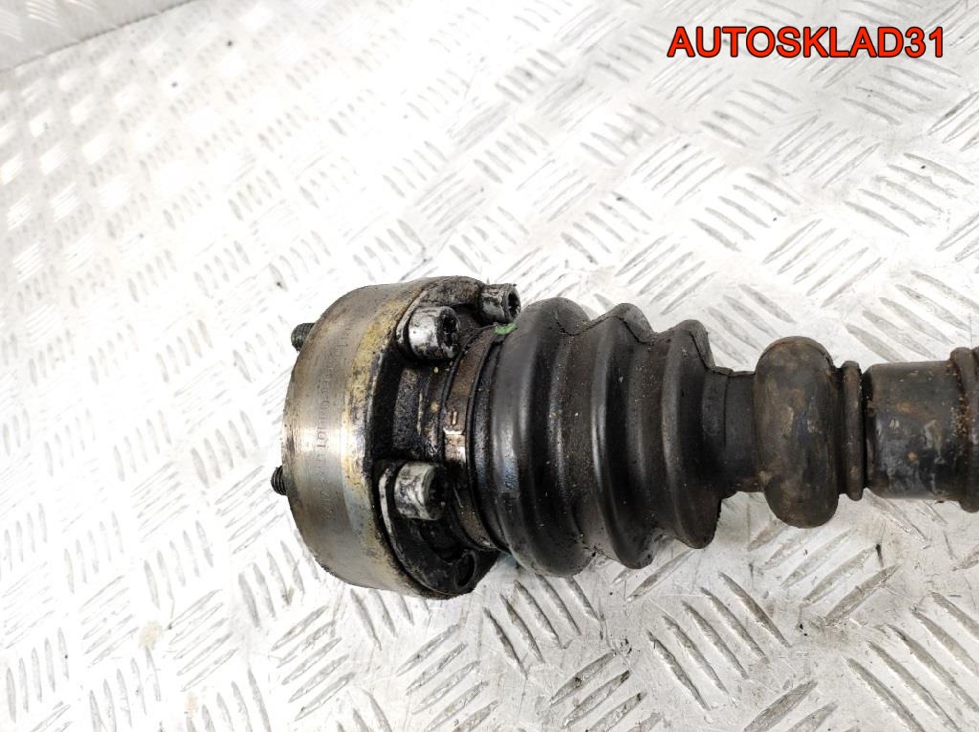 Привод передний правый Audi 100 C3 443407331D, 2300 рублей, Дубовое