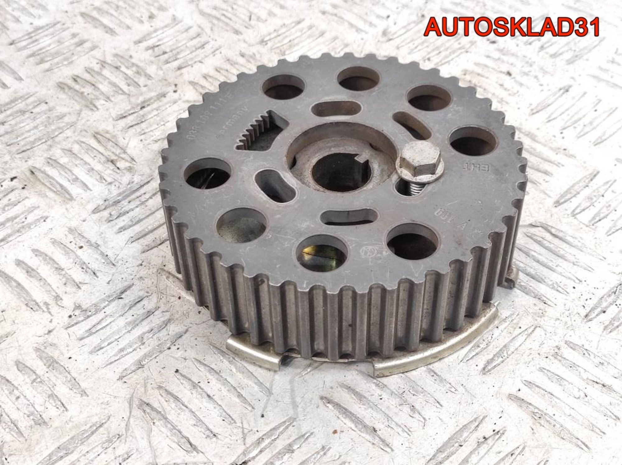 Шестерня распредвала VW Touran 2,0 Дизель 038109111E, 2000 рублей, Дубовое