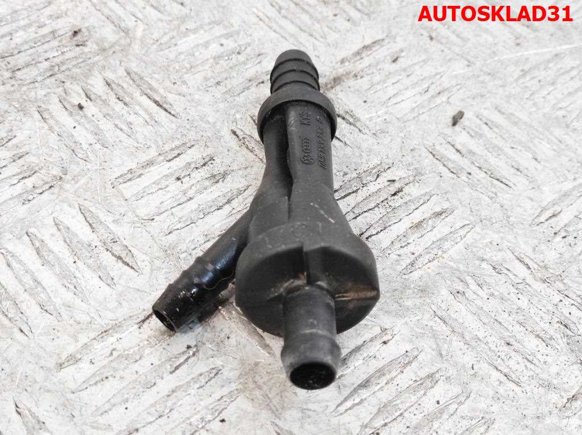 Клапан вентиляции картерных газов VW Passat B5 1,8 Бензин 058133753D, 1500 рублей, Дубовое