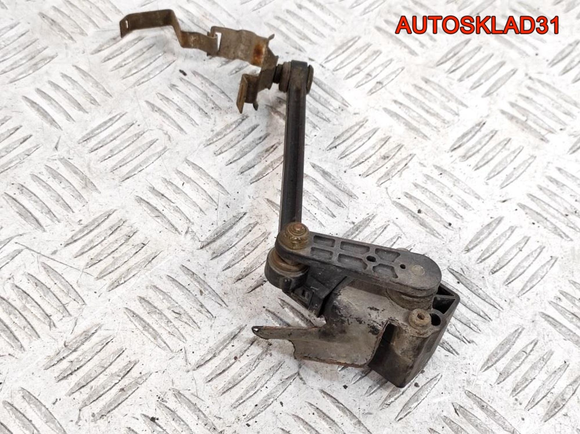 Датчик дорожного просвета Audi A6 C5 4B0907503, 1500 рублей, Дубовое