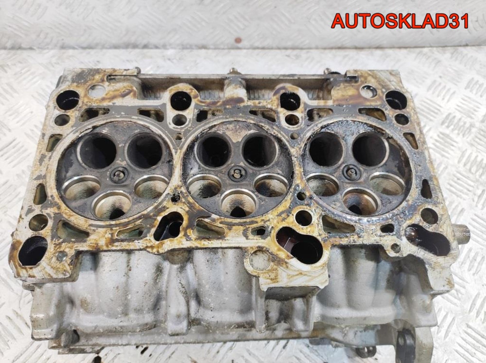 Головки блока правая Audi A4 B6 3,0 ASN 06C103373F, 7000 рублей, Дубовое