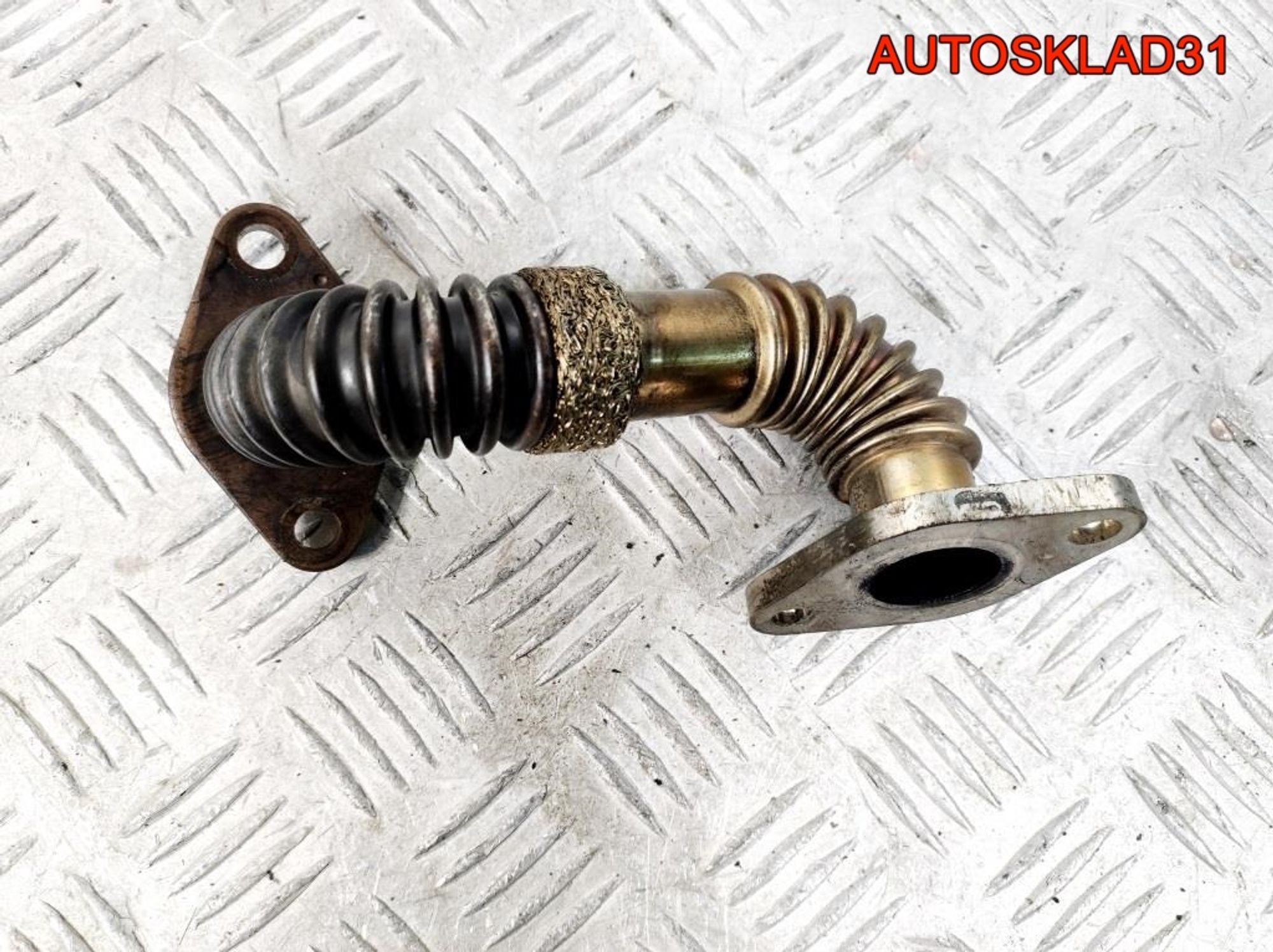 Трубка EGR Volkswagen Passat B5 028131521AD, 900 рублей, Дубовое